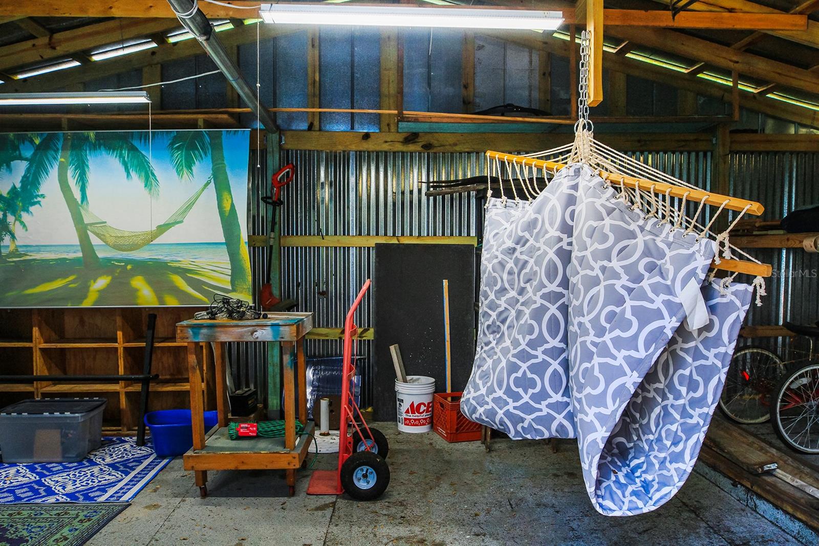 Image 44 of 56 For 4380 Benview Avenue