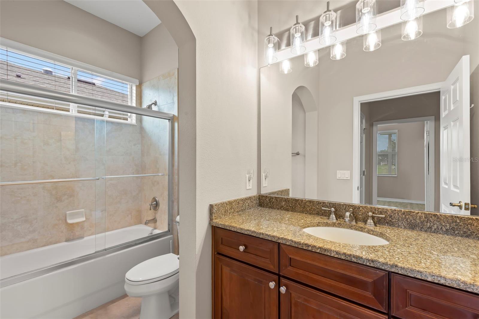 Image 39 of 70 For 2290 Sifield Greens Way