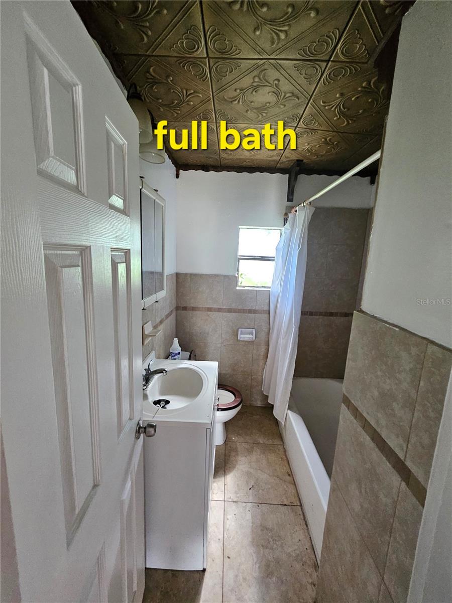 Image 20 of 39 For 7810 Boca Ciega Drive