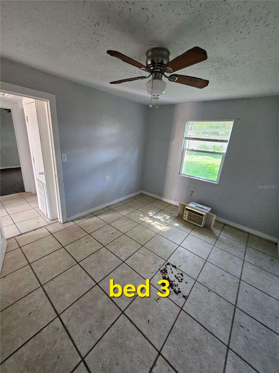Image 21 of 39 For 7810 Boca Ciega Drive