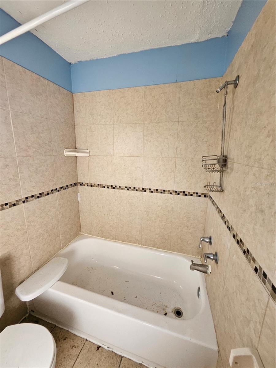 Image 7 of 19 For 7810 Boca Ciega Drive