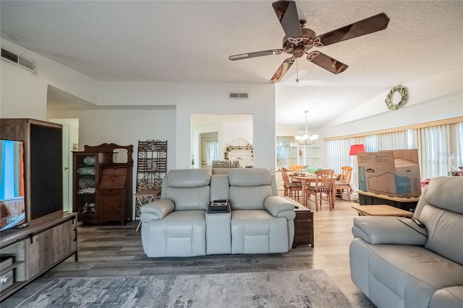 Image 6 of 29 For 3202 Otter Creek Court