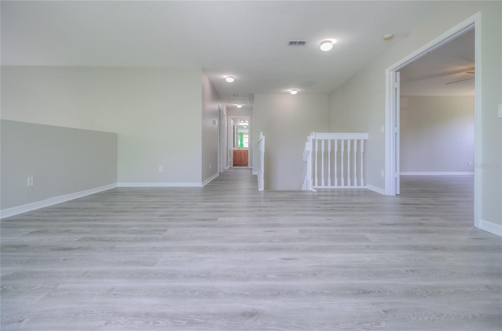 Image 37 of 91 For 20513 Sultana Court