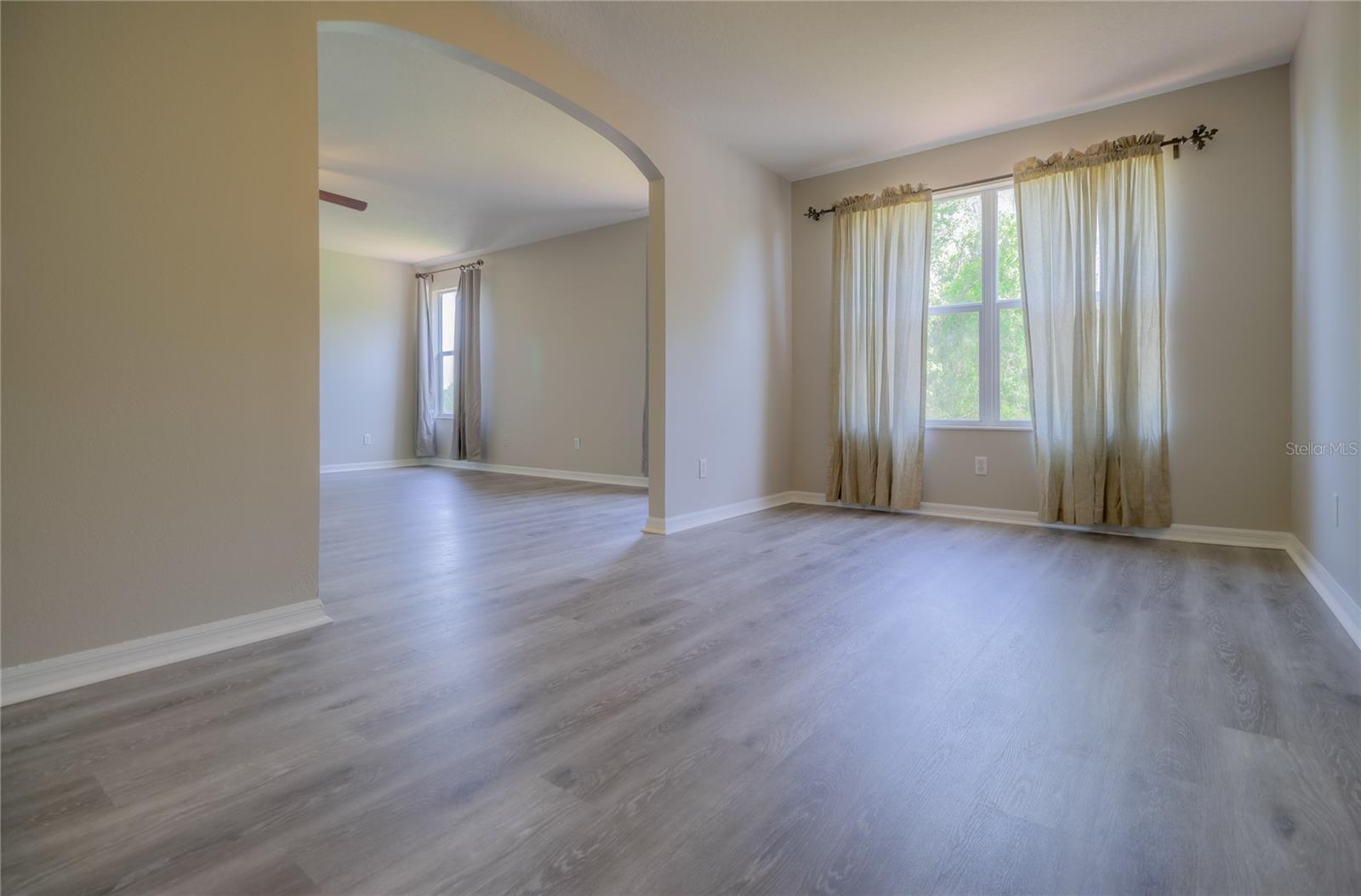 Image 43 of 91 For 20513 Sultana Court