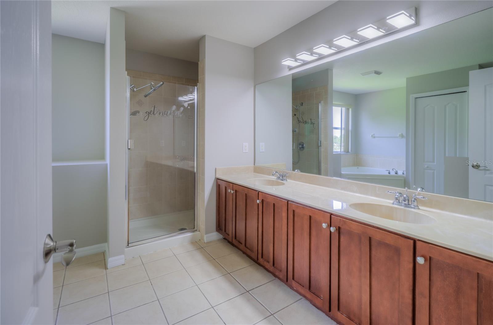 Image 52 of 91 For 20513 Sultana Court