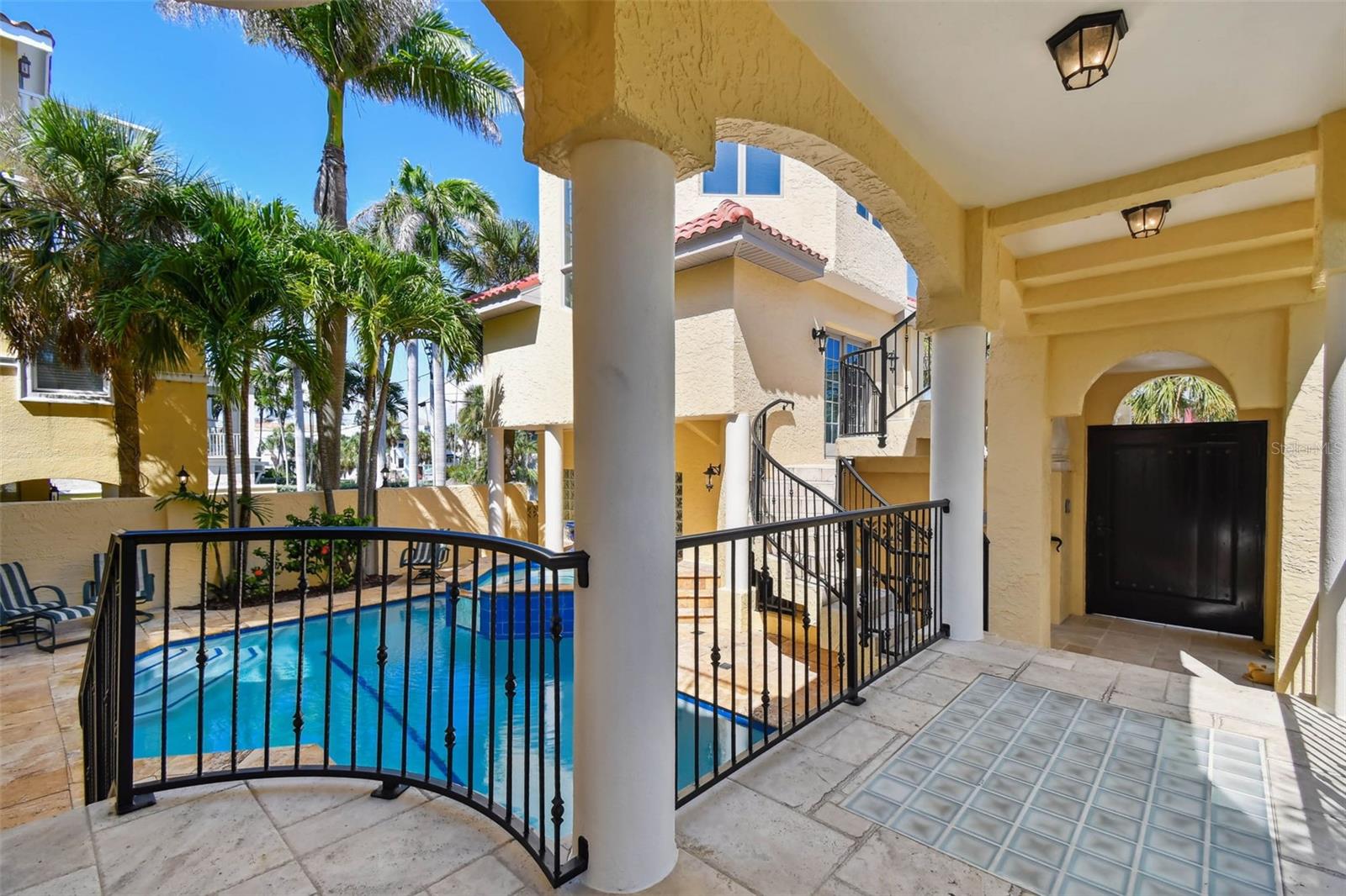 Image 12 of 99 For 2809 Sunset Way