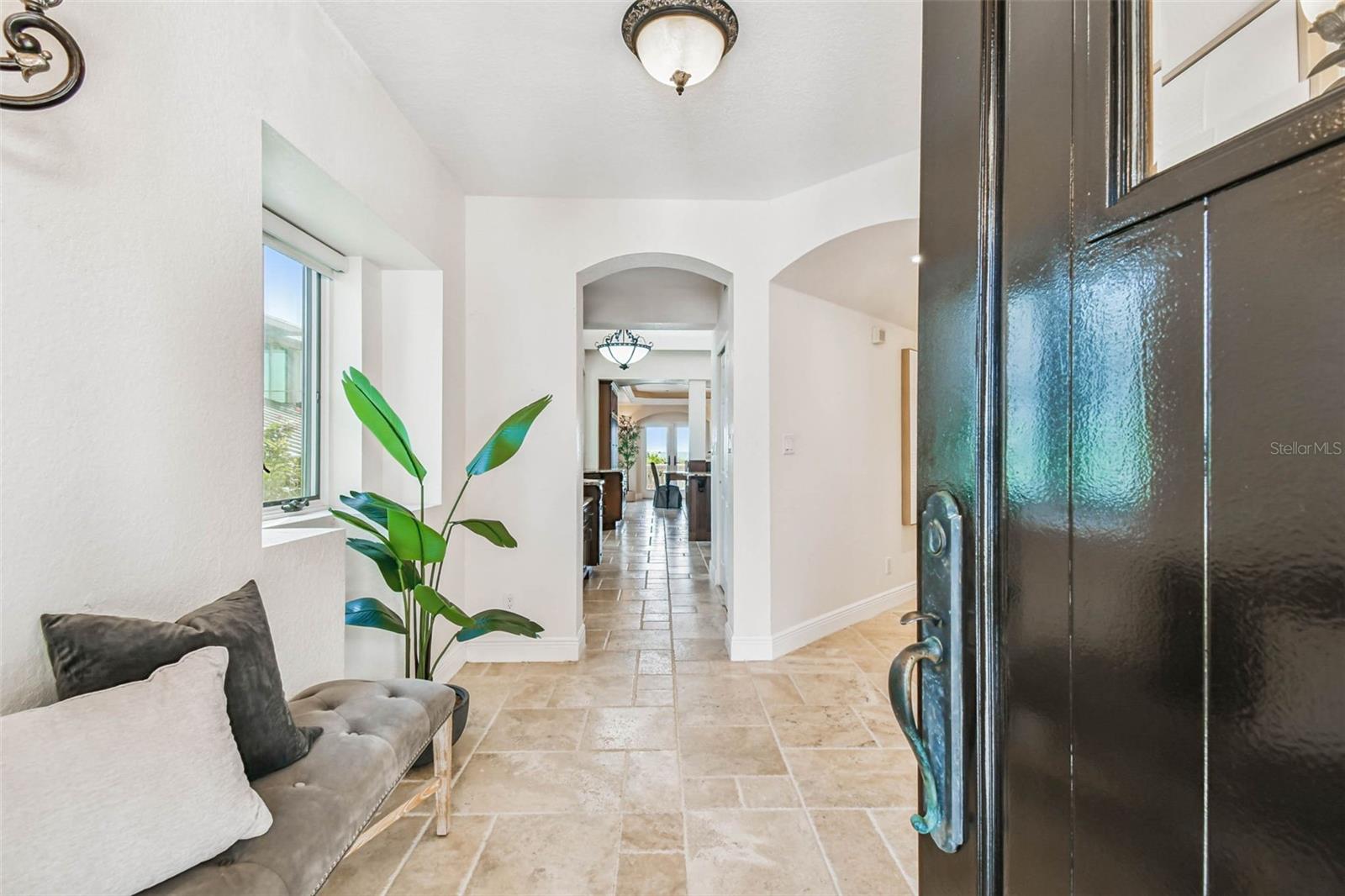 Image 17 of 99 For 2809 Sunset Way