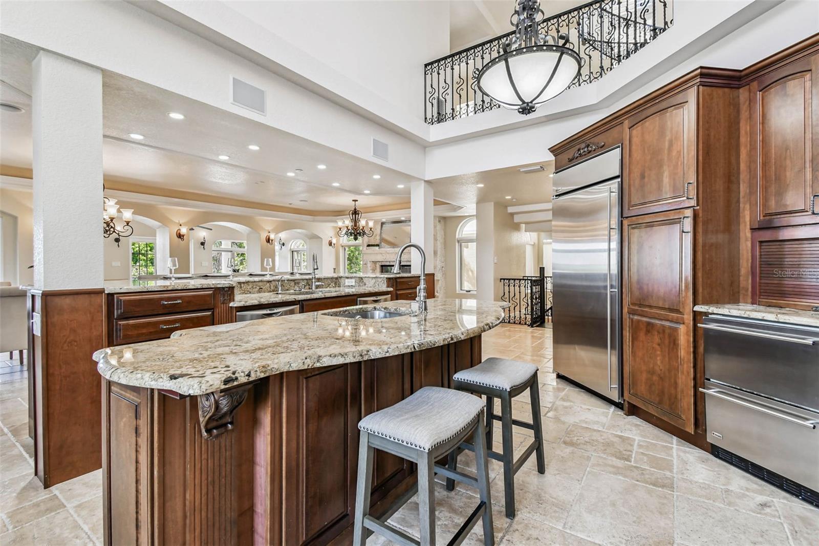 Image 21 of 99 For 2809 Sunset Way
