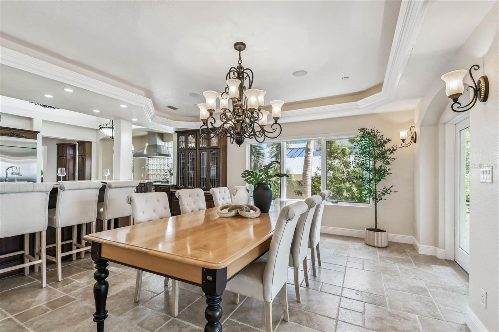 Image 29 of 99 For 2809 Sunset Way