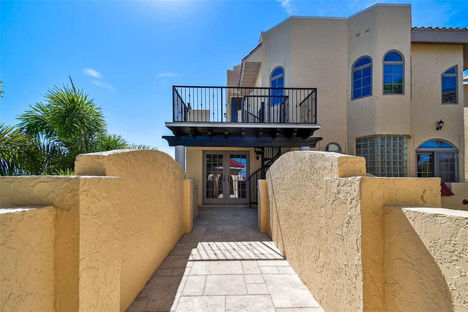 Image 71 of 99 For 2809 Sunset Way