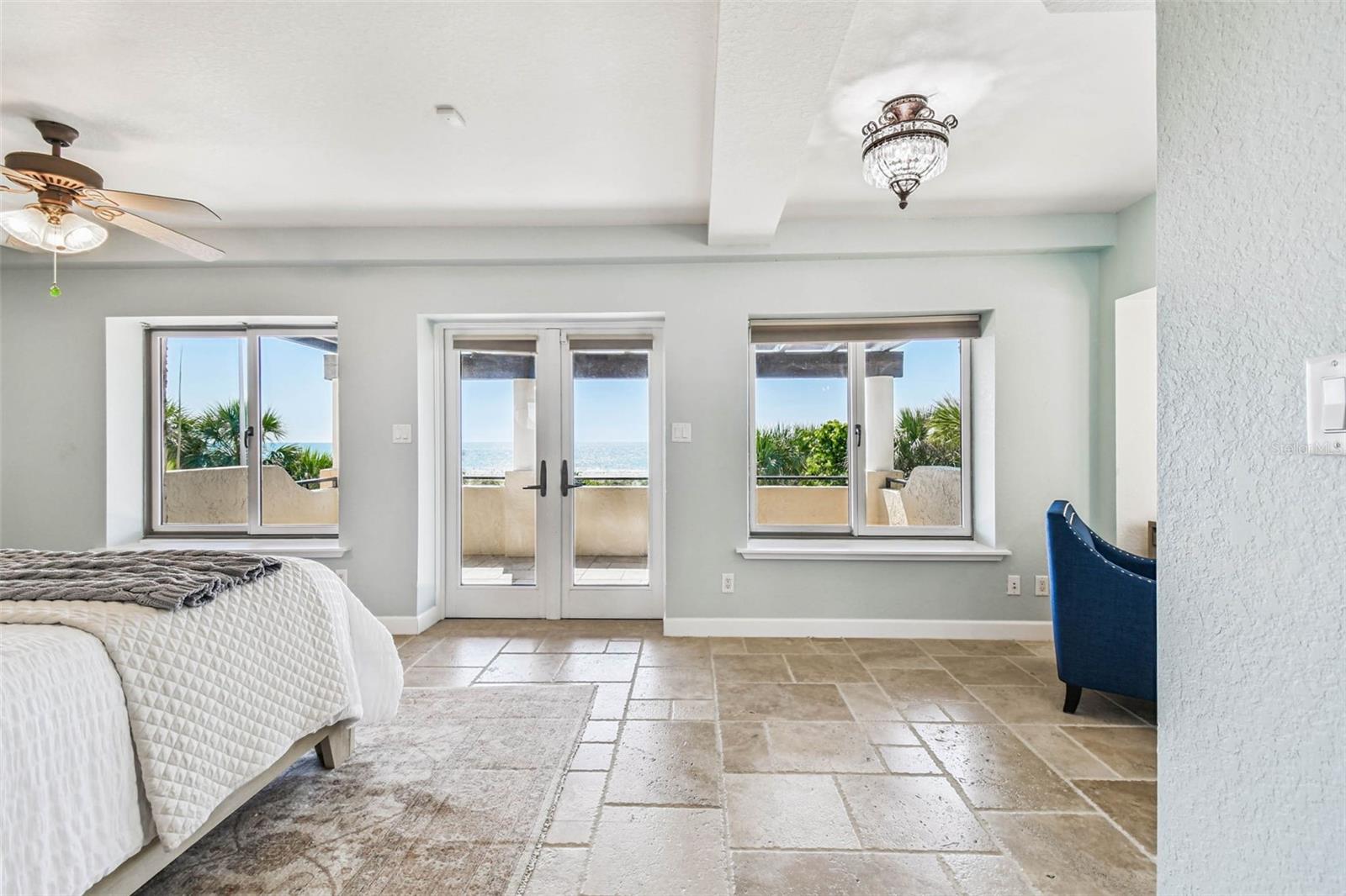 Image 72 of 99 For 2809 Sunset Way