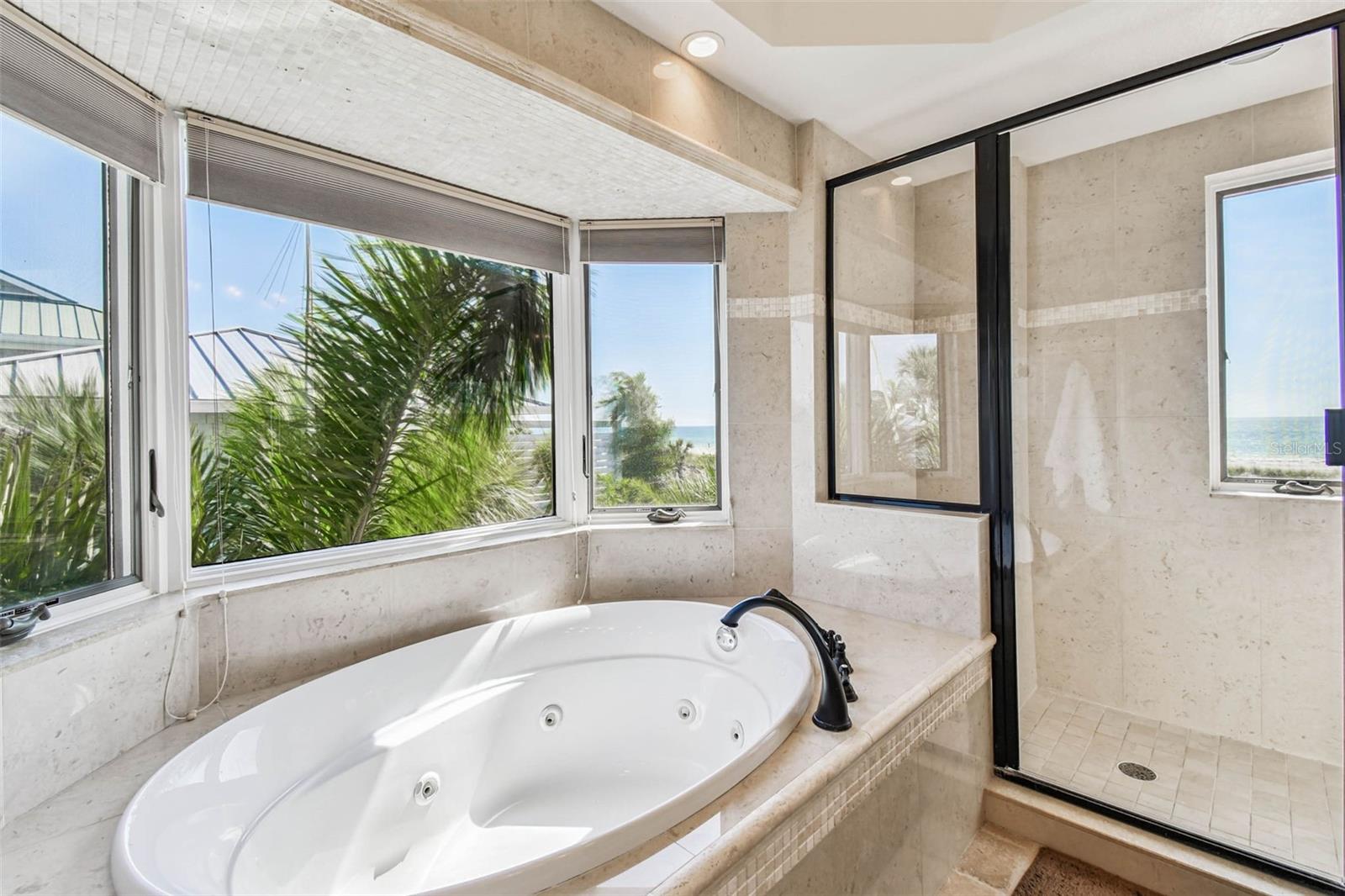 Image 77 of 99 For 2809 Sunset Way