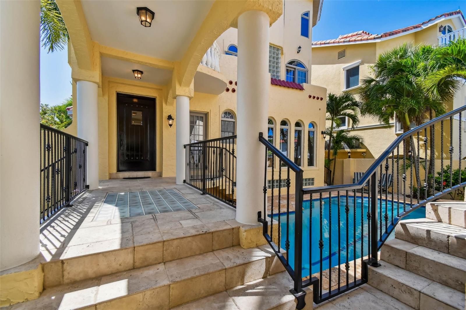 Image 9 of 99 For 2809 Sunset Way