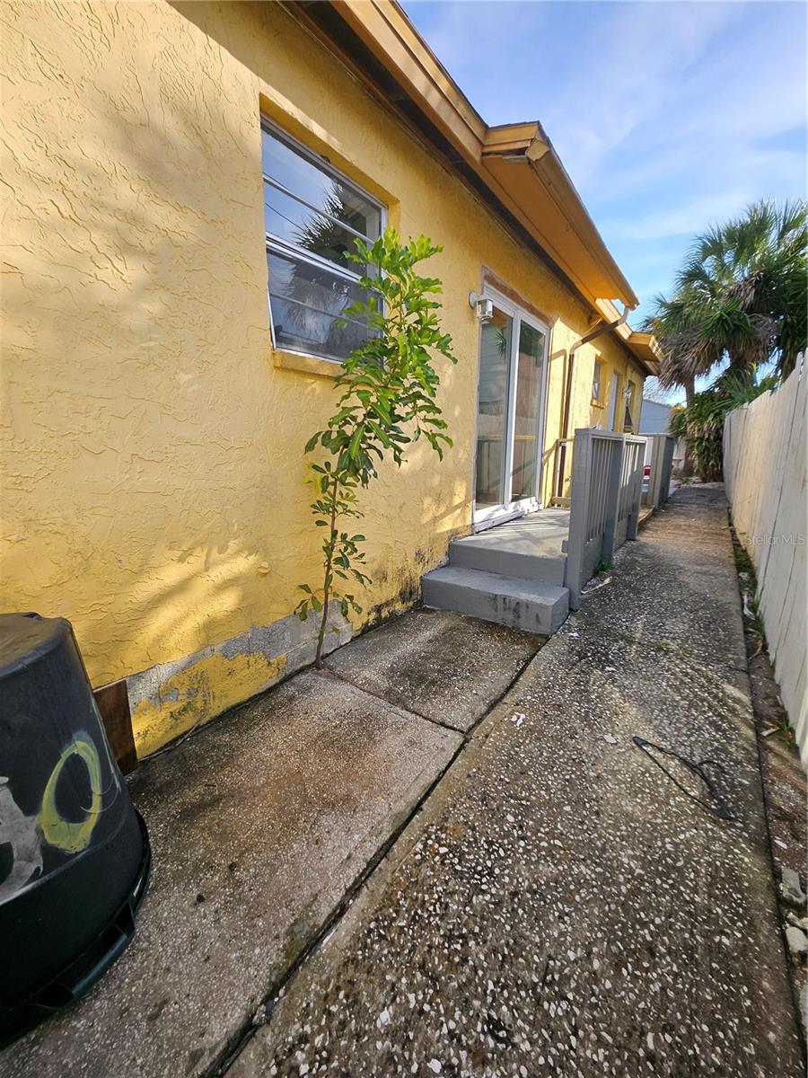 Image 35 of 54 For 7840 Boca Ciega Drive