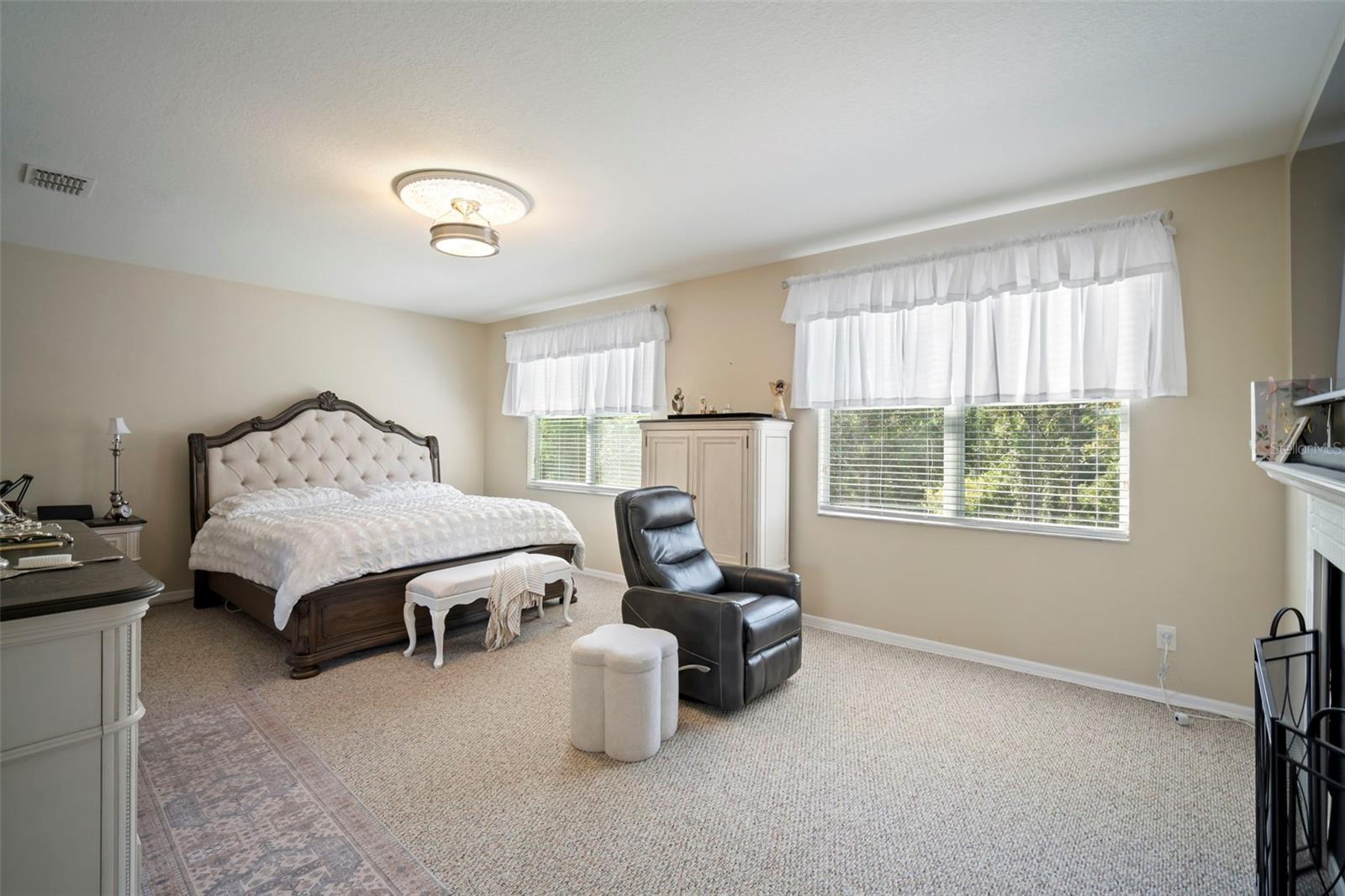 Image 16 of 46 For 20001 Tamiami Avenue