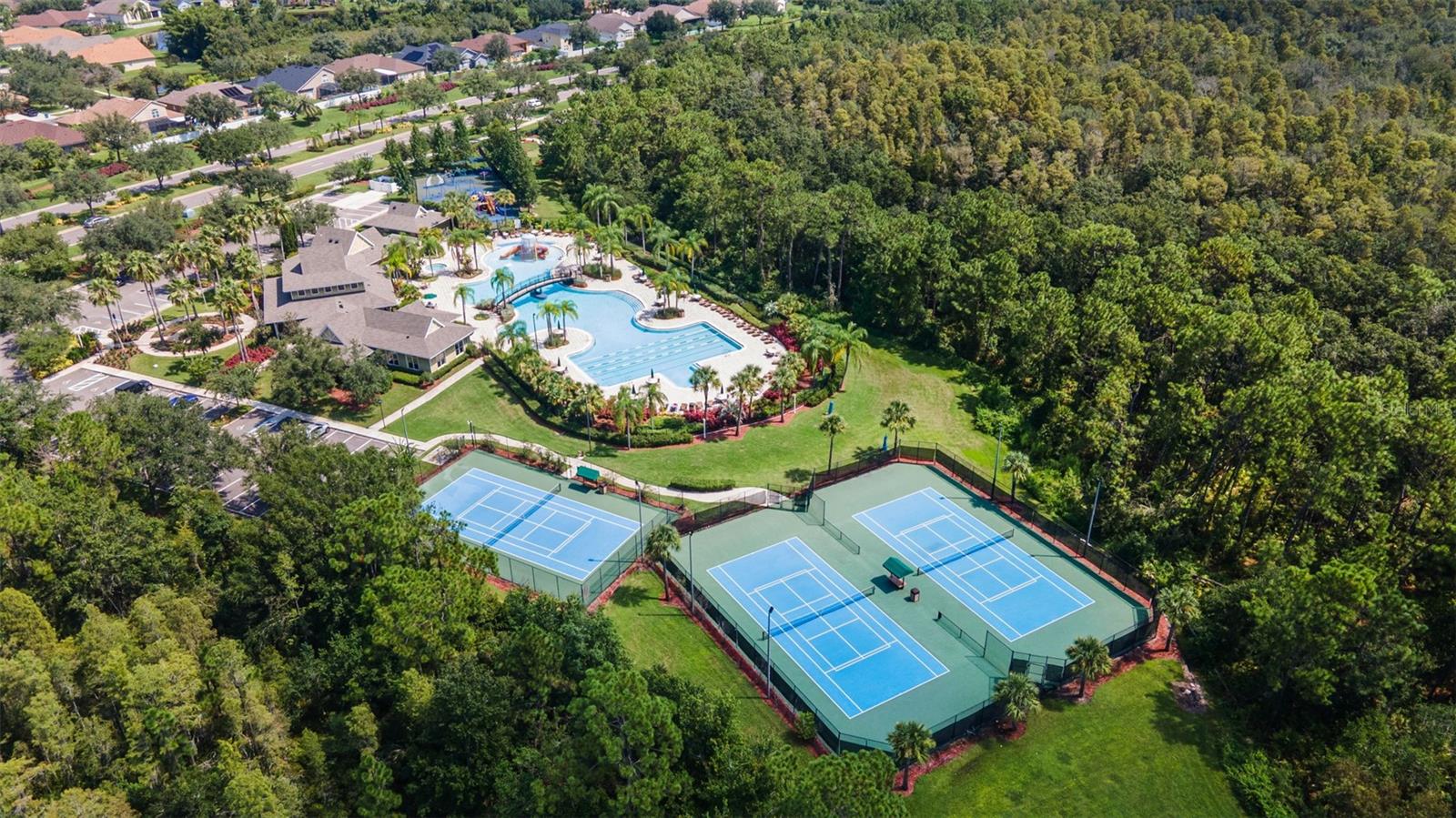 Image 31 of 46 For 20001 Tamiami Avenue
