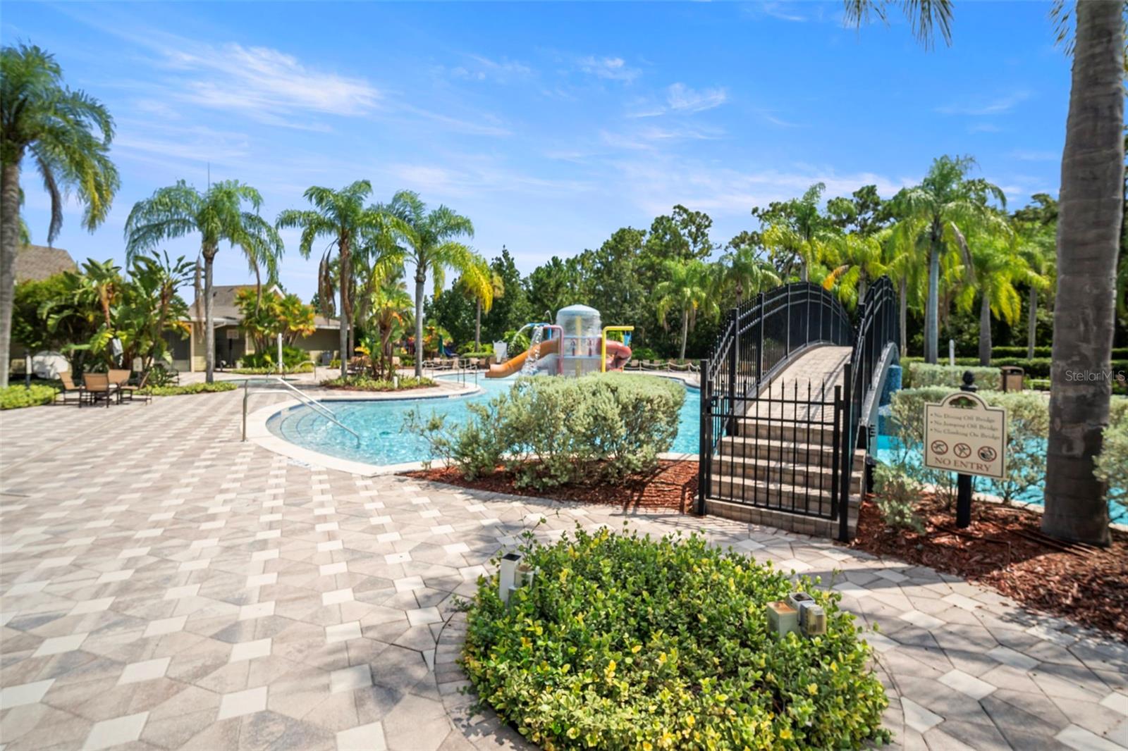 Image 37 of 46 For 20001 Tamiami Avenue