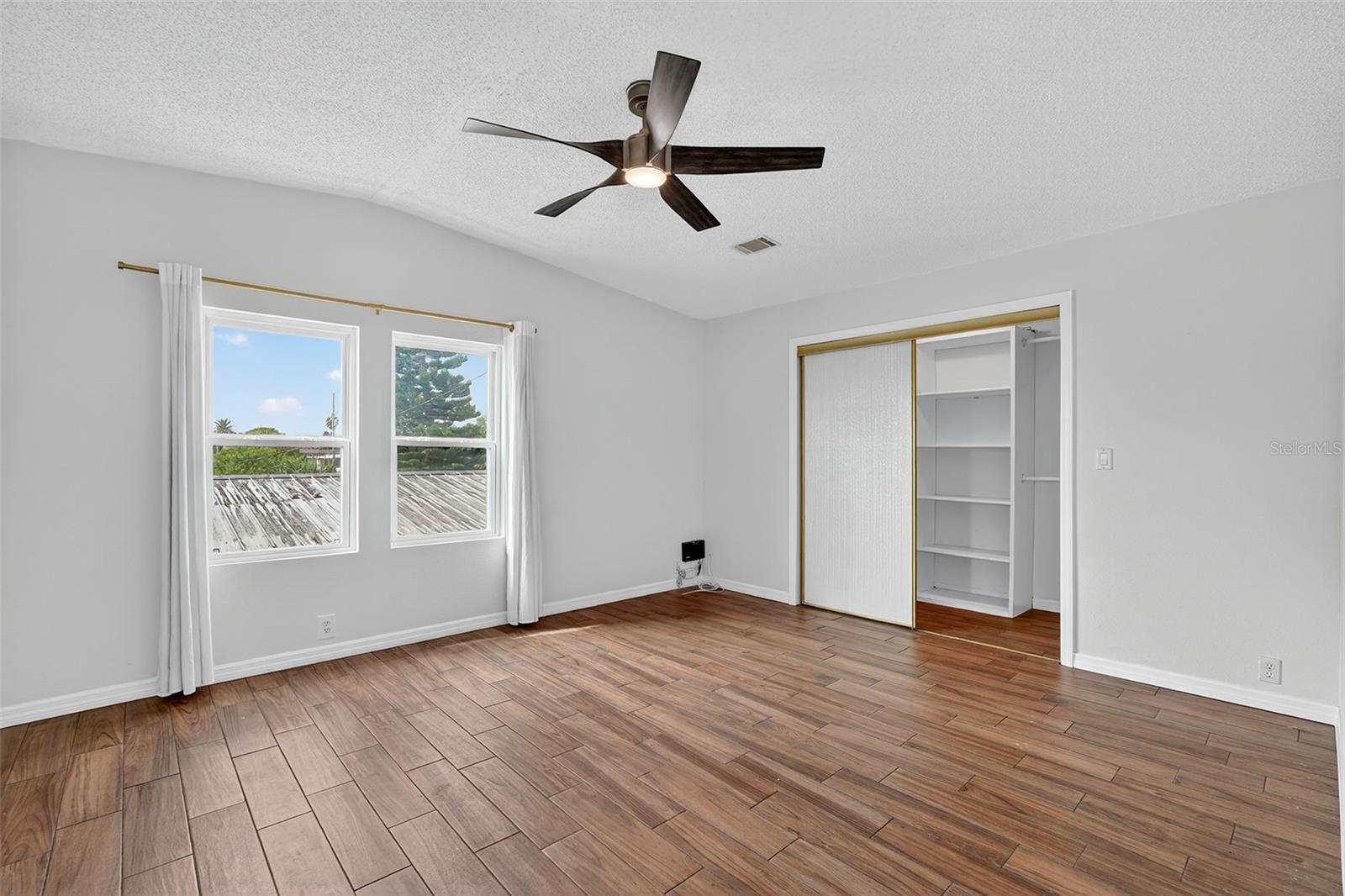 Image 33 of 61 For 13028 Keel Court