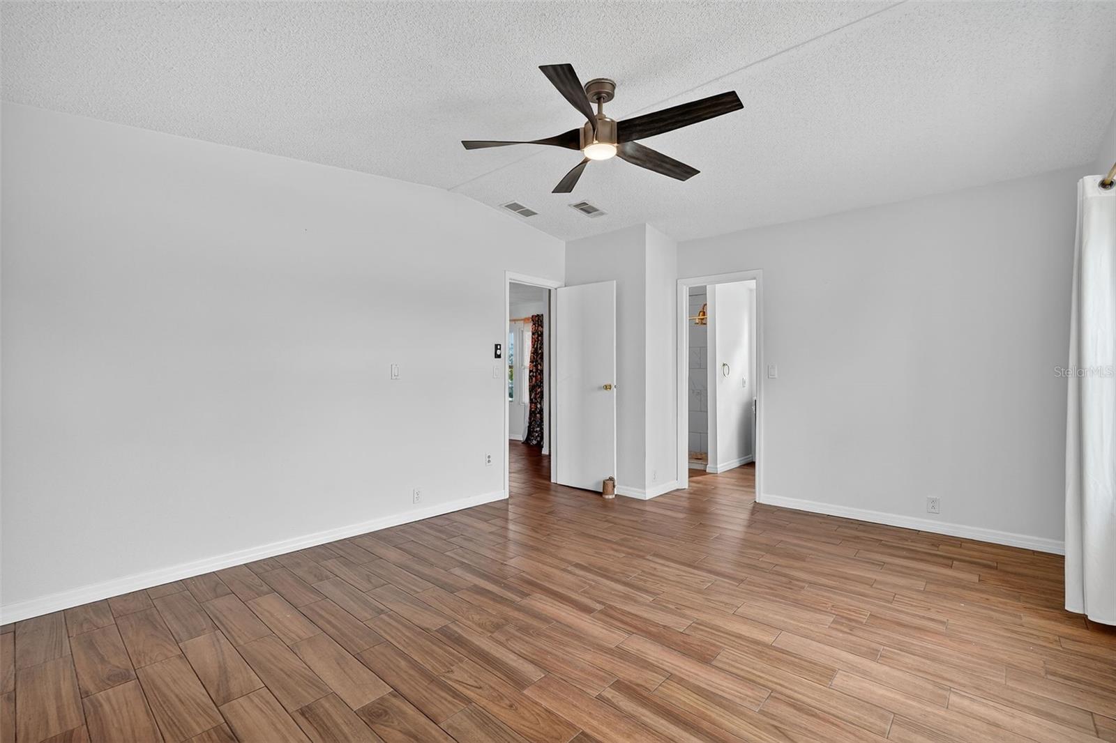 Image 35 of 61 For 13028 Keel Court