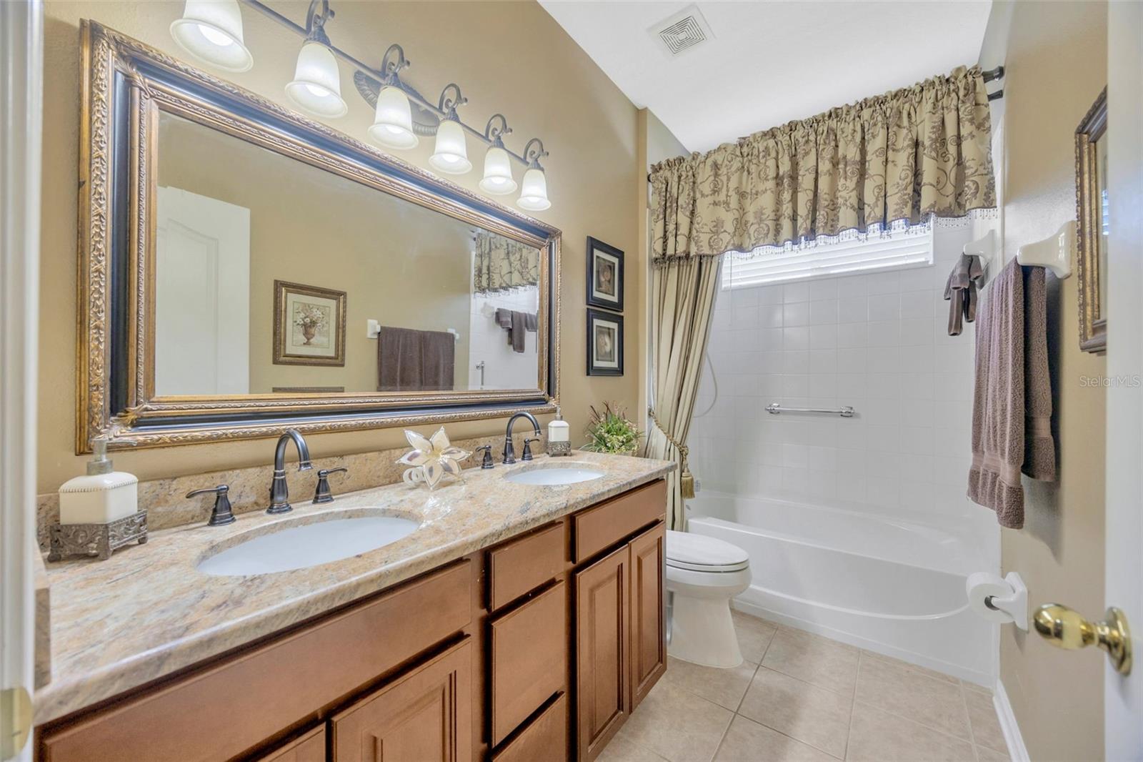 Image 25 of 34 For 2603 Bonterra Boulevard