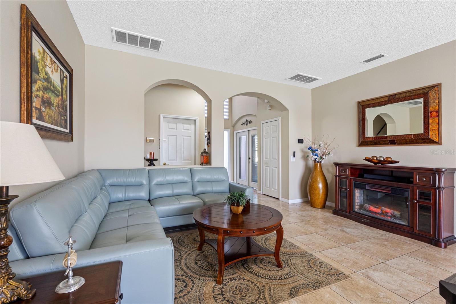 Image 4 of 49 For 1312 Brooke View Drive