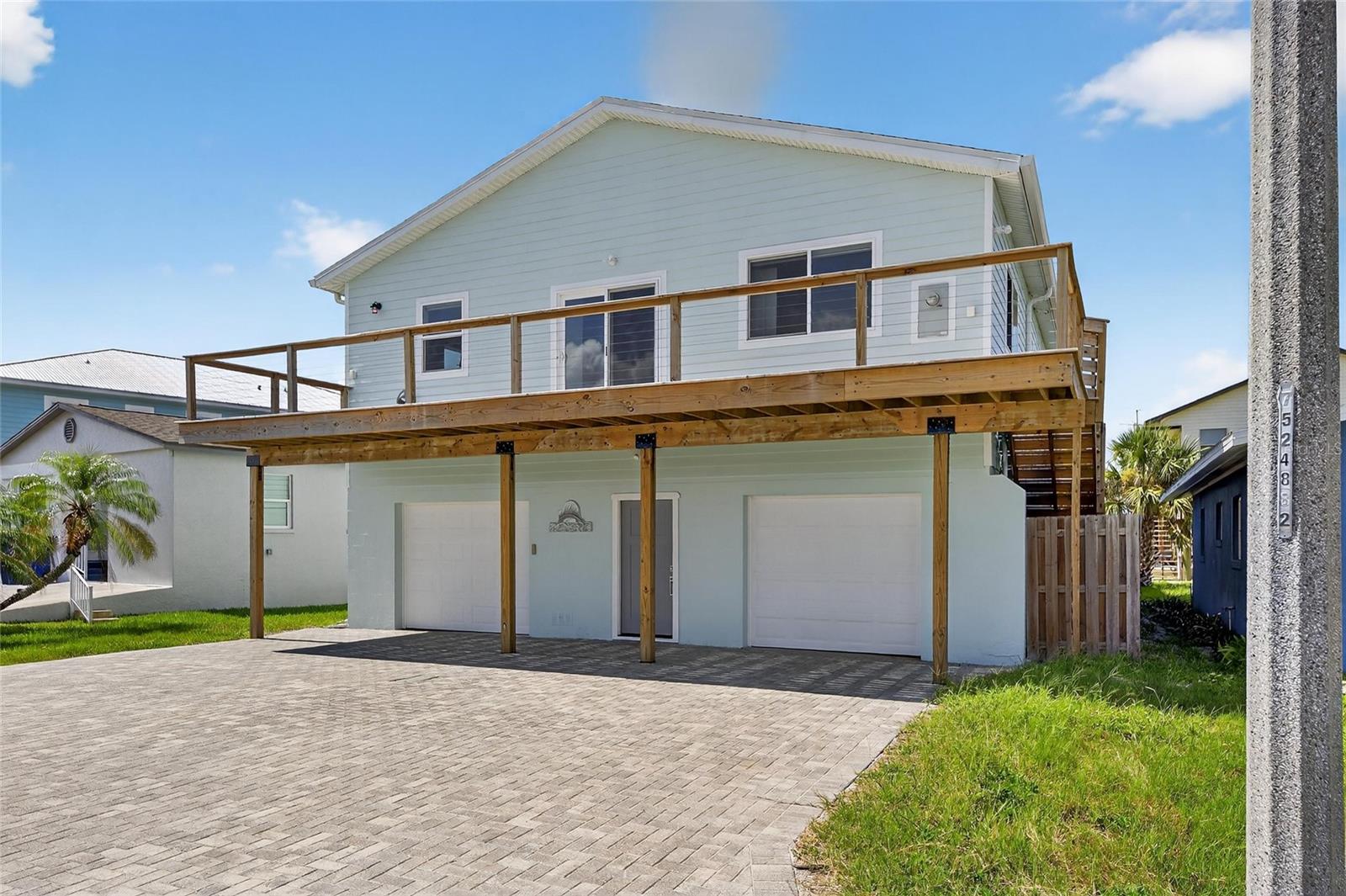 Image 10 of 88 For 775 182nd Avenue E