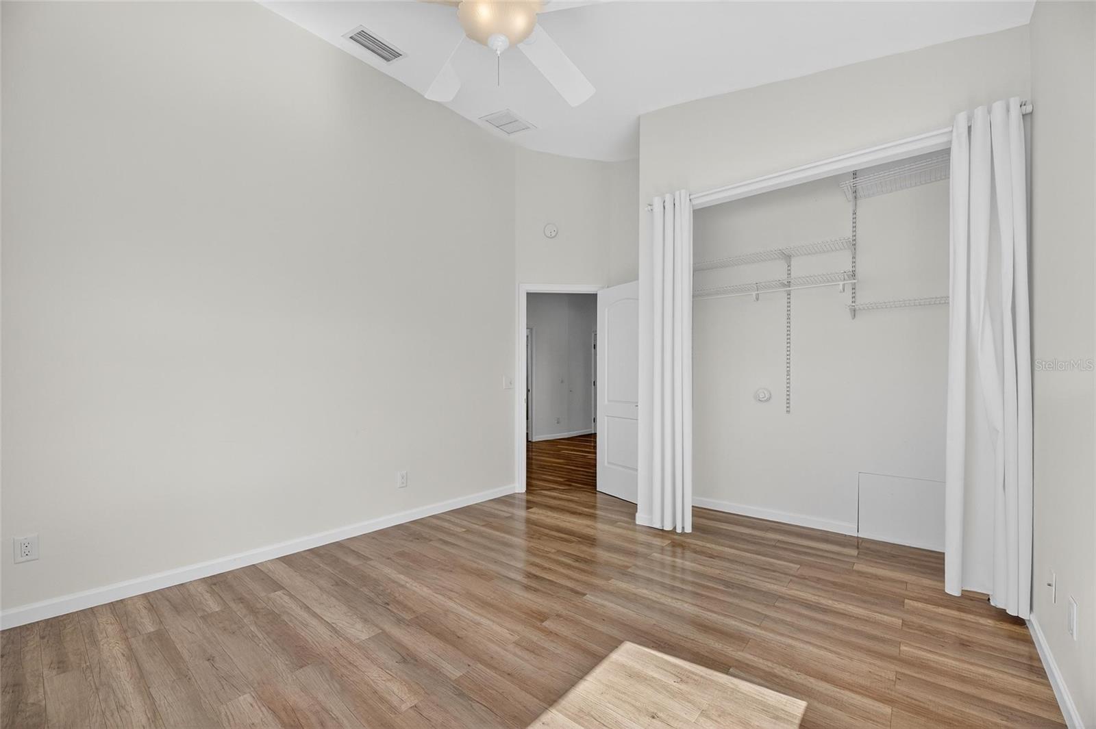 Image 43 of 88 For 775 182nd Avenue E
