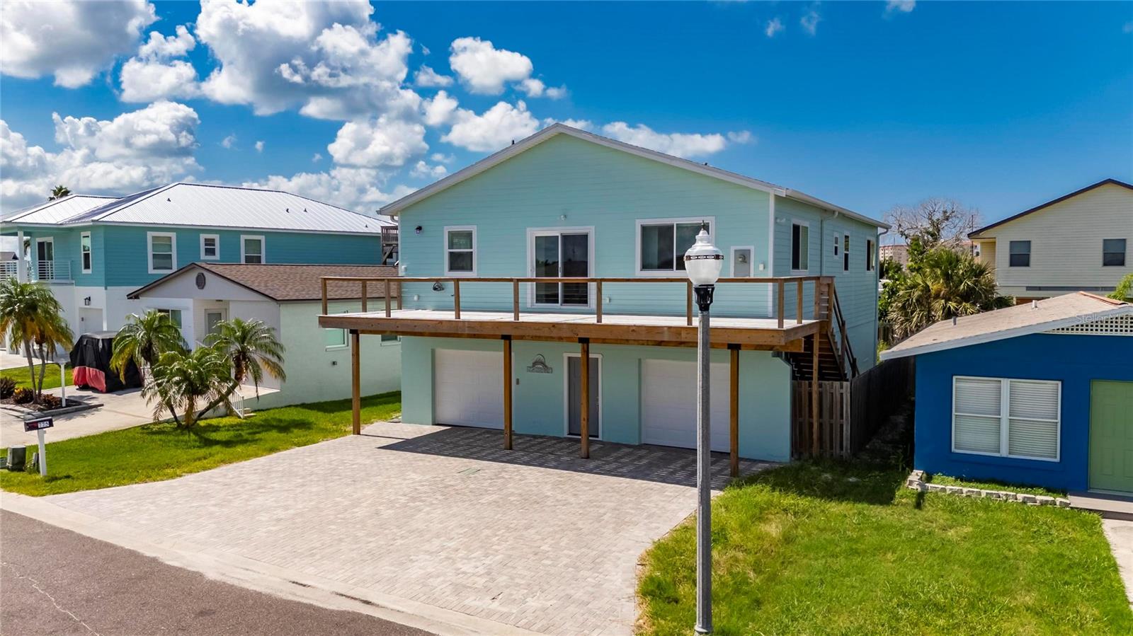 Image 65 of 88 For 775 182nd Avenue E