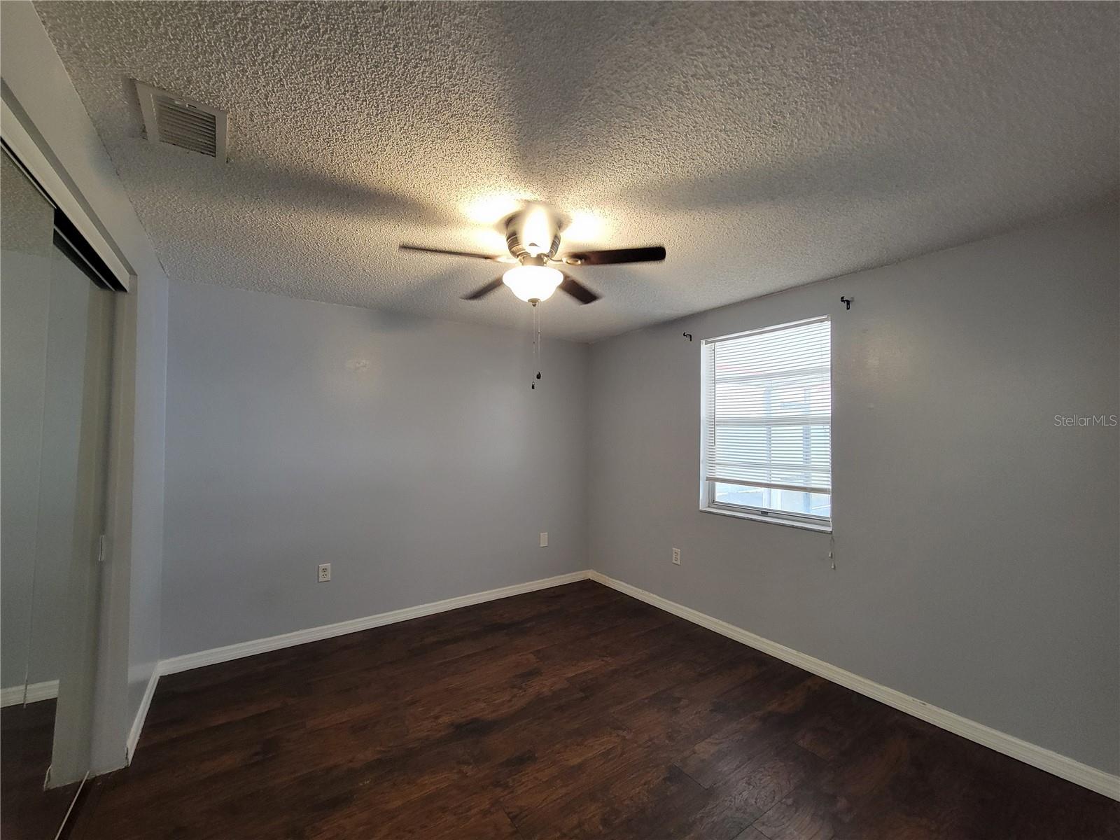 Image 11 of 19 For 12427 Willow Tree Avenue