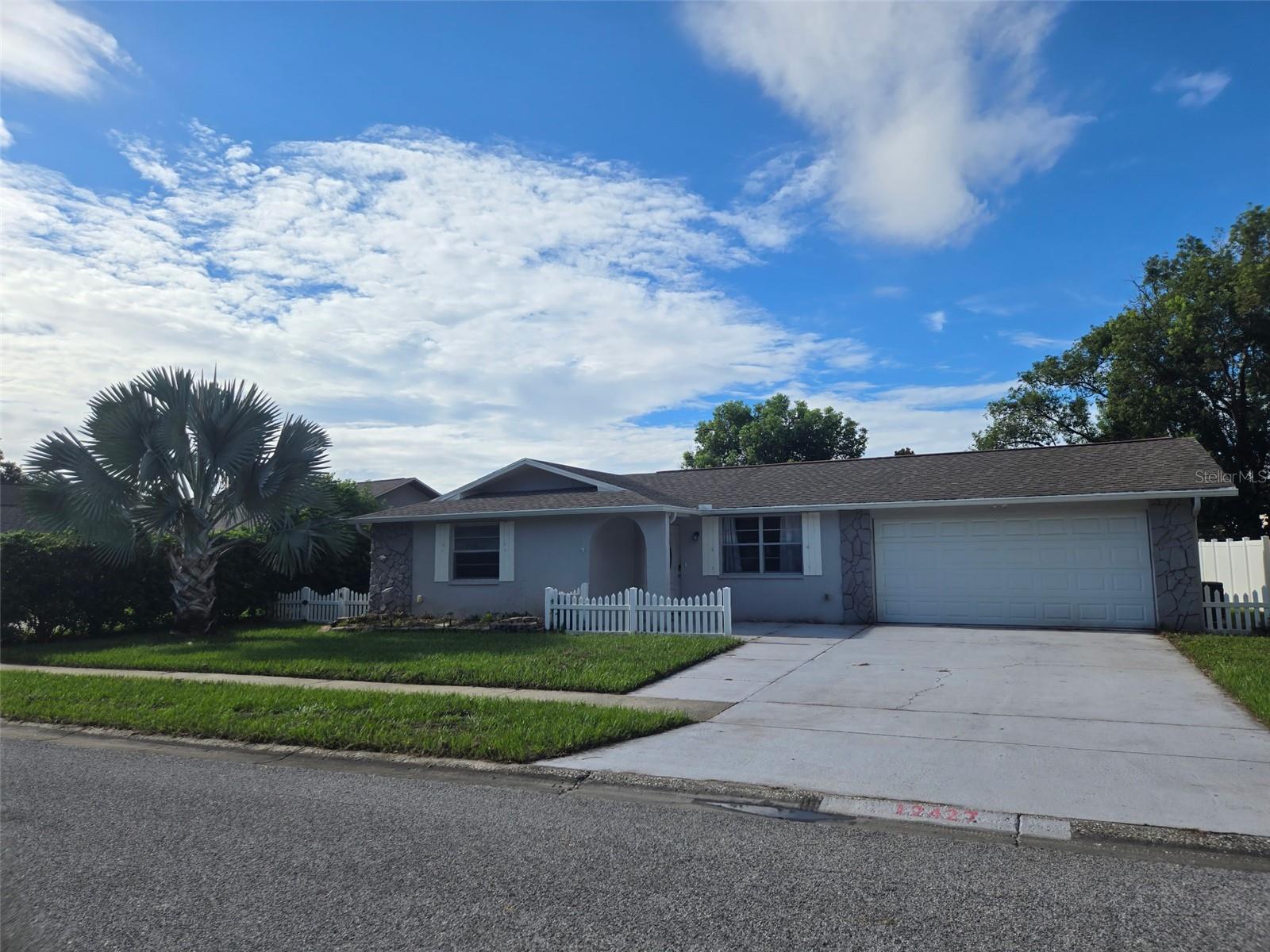 Image 19 of 19 For 12427 Willow Tree Avenue