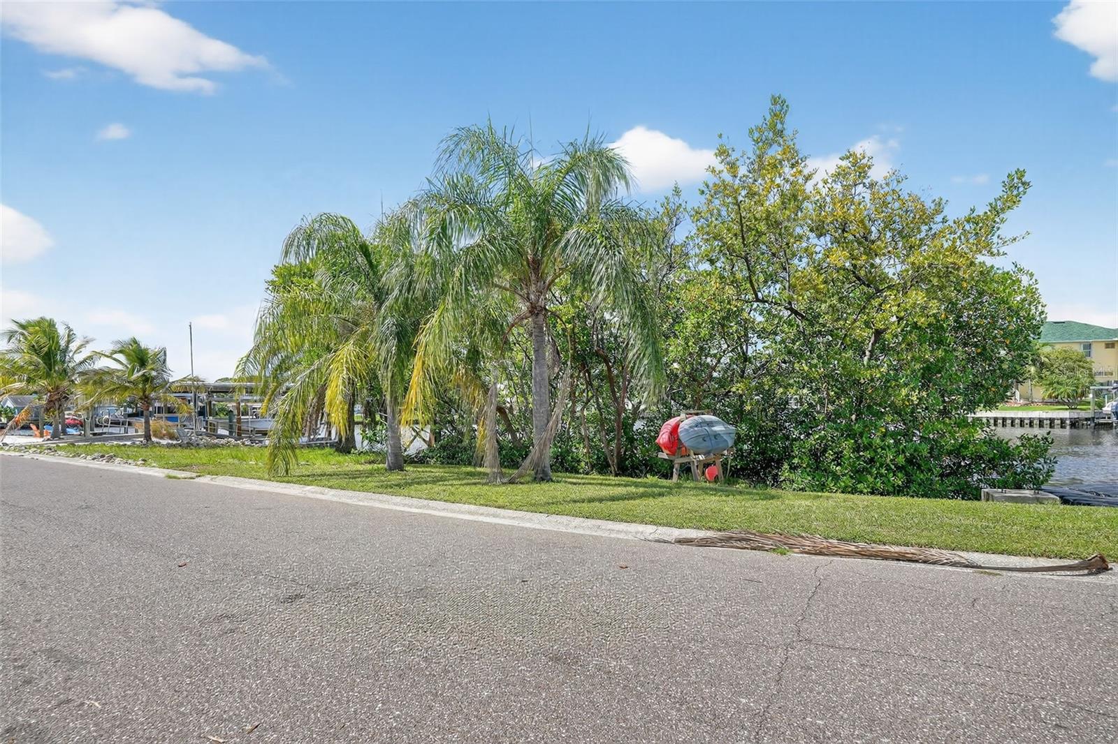 Image 41 of 42 For 330 90th Avenue Ne