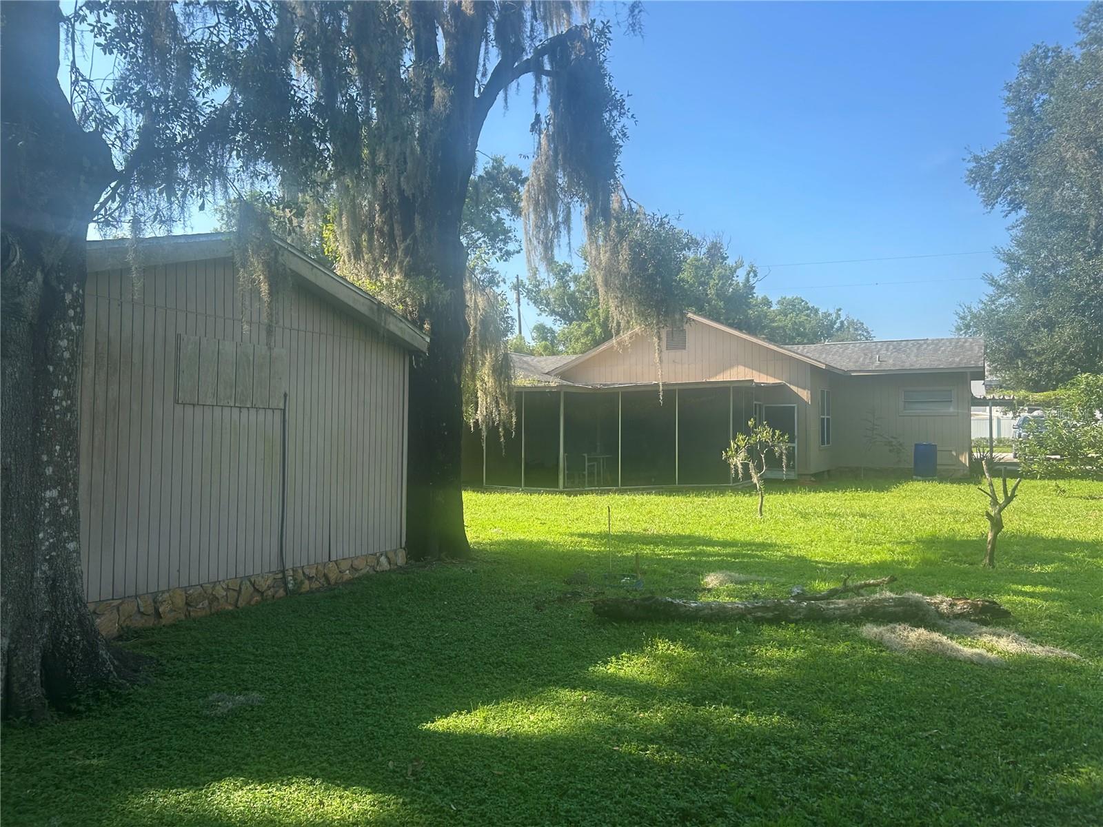 Image 9 of 15 For 13232 Blissfield Road