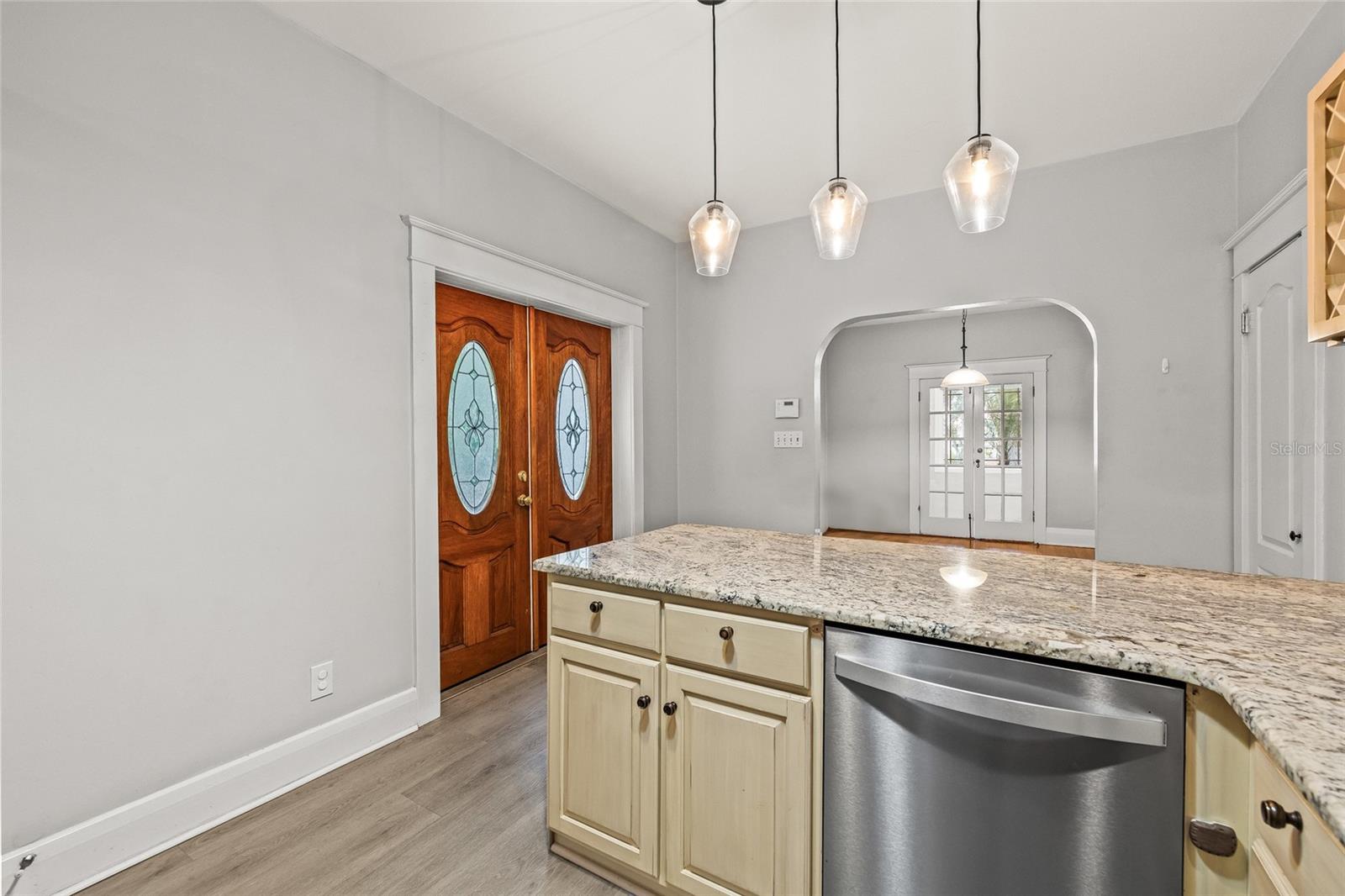 Image 19 of 43 For 2434 Prospect Road