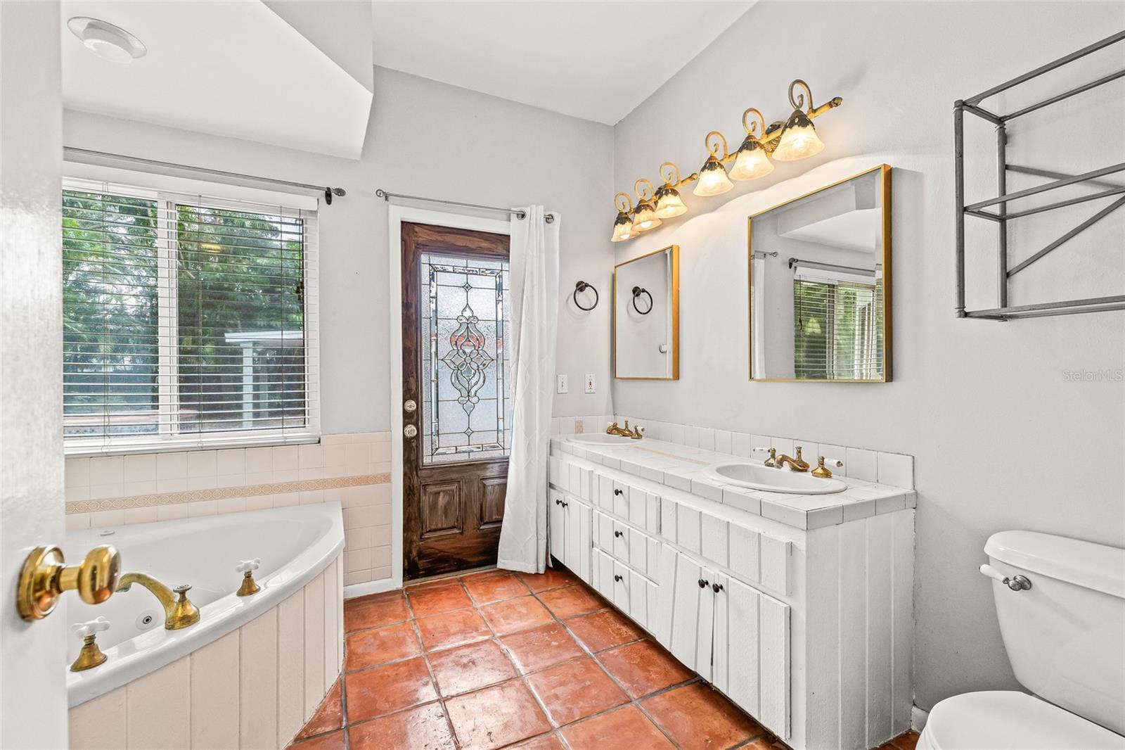 Image 22 of 43 For 2434 Prospect Road