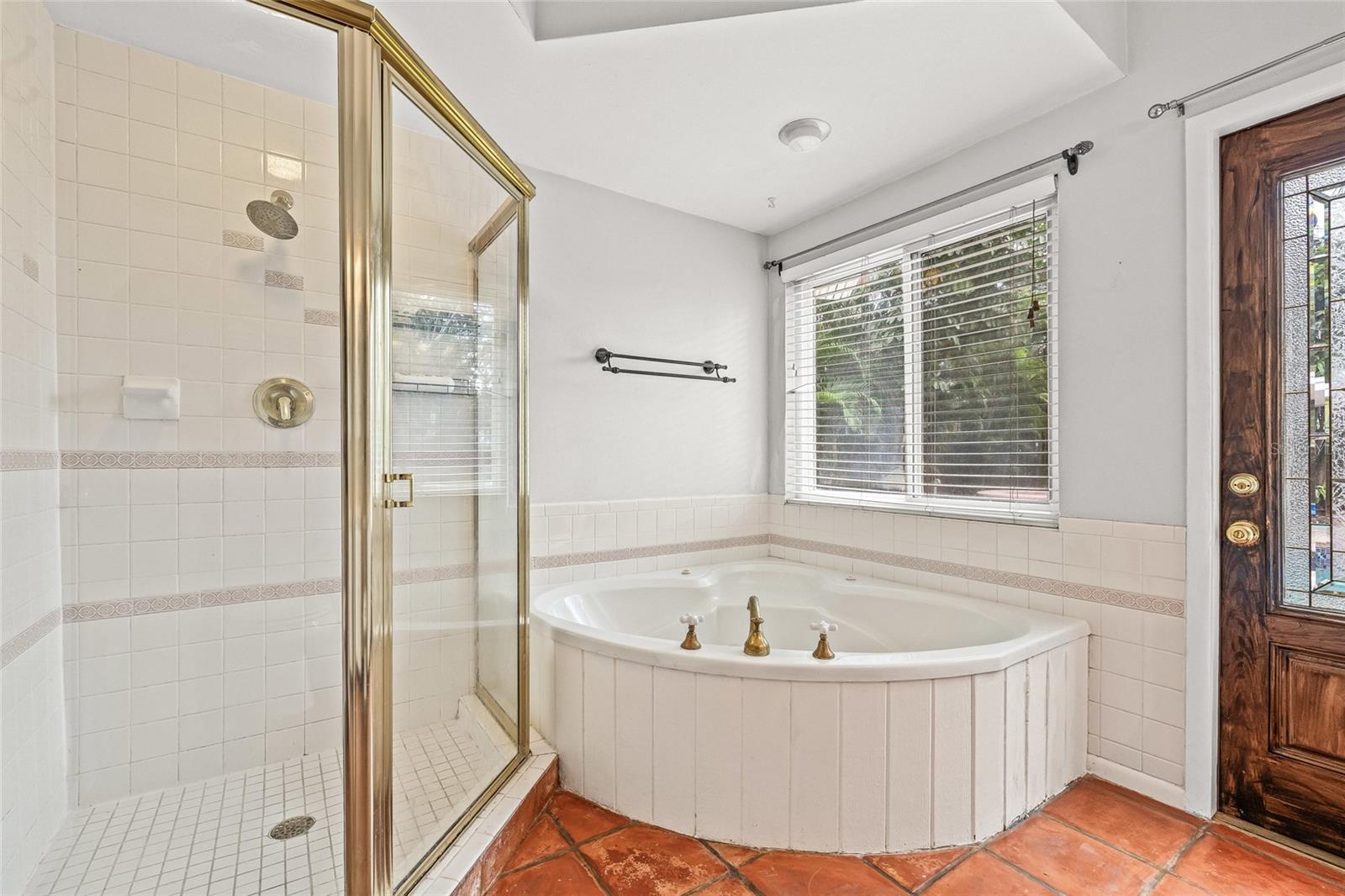 Image 24 of 43 For 2434 Prospect Road