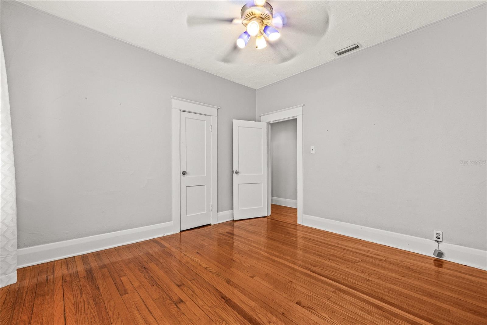 Image 31 of 43 For 2434 Prospect Road