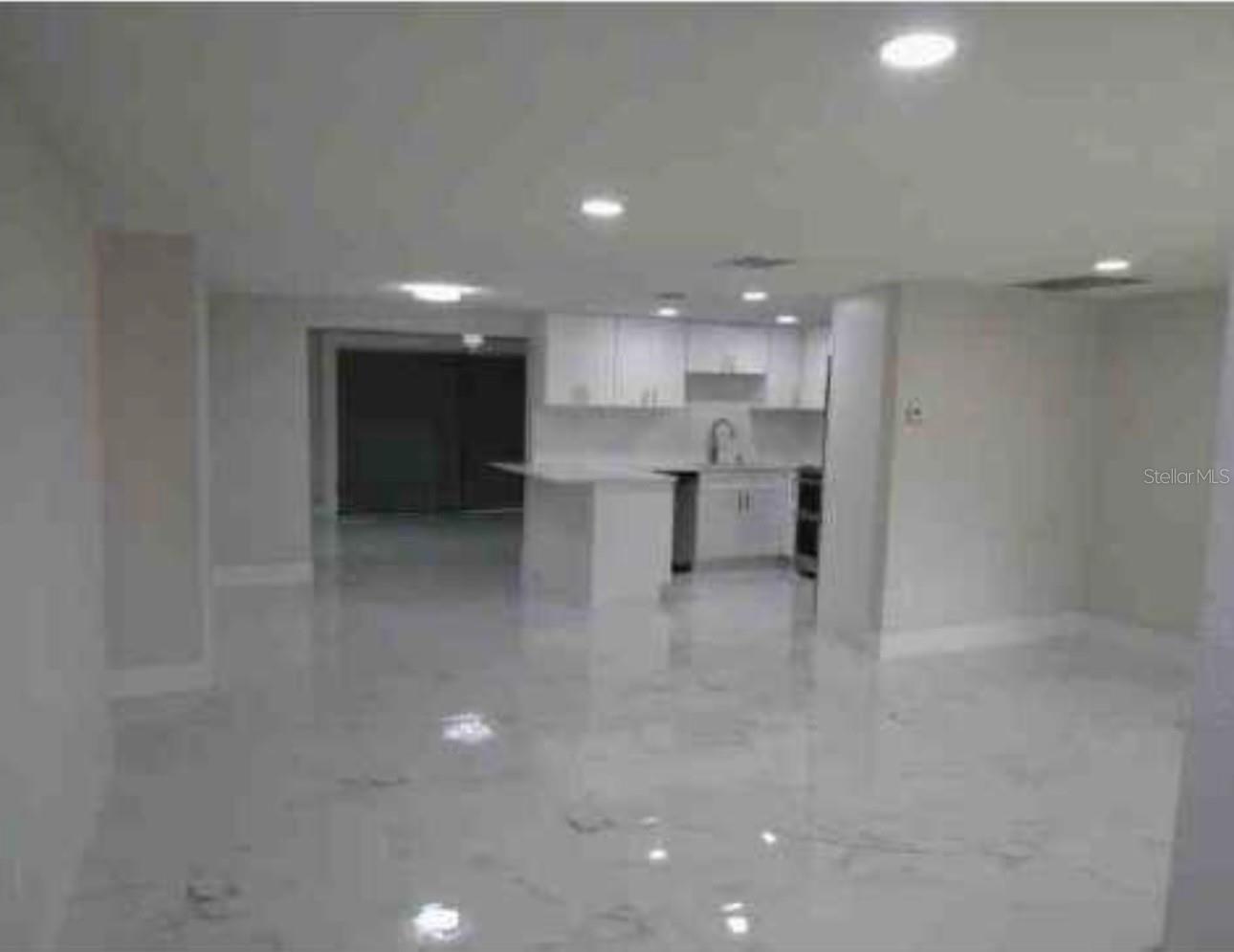 Image 2 of 6 For 7215 Pinewood Drive