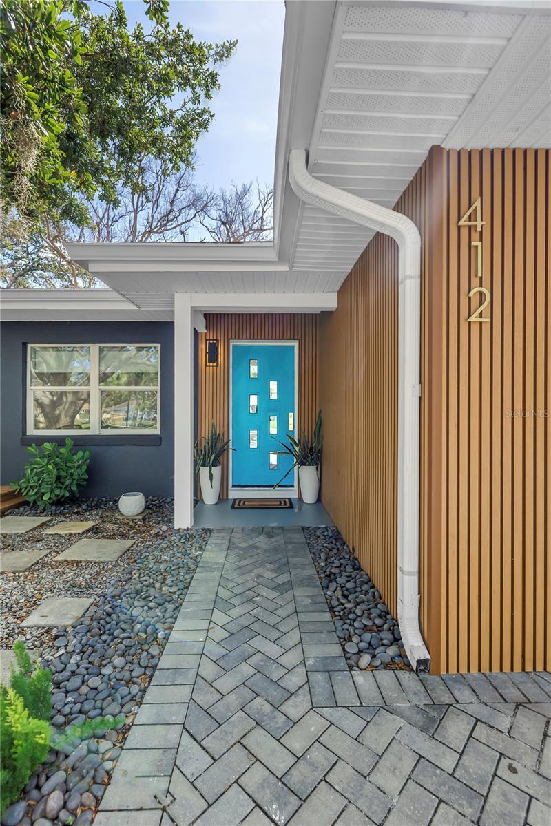 Image 29 of 67 For 412 Mira Vista Drive
