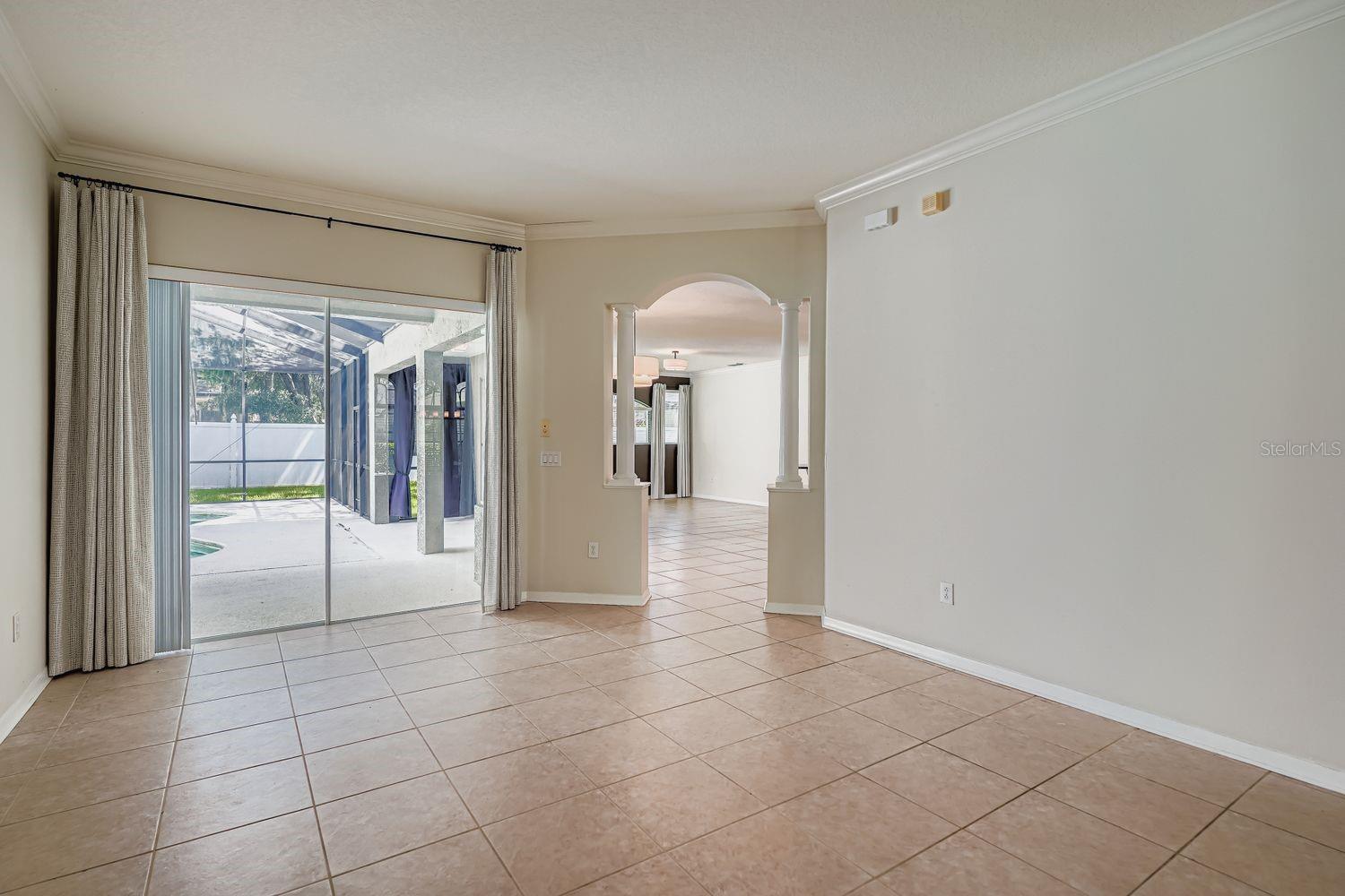 Image 5 of 15 For 15206 Merlinpark Place