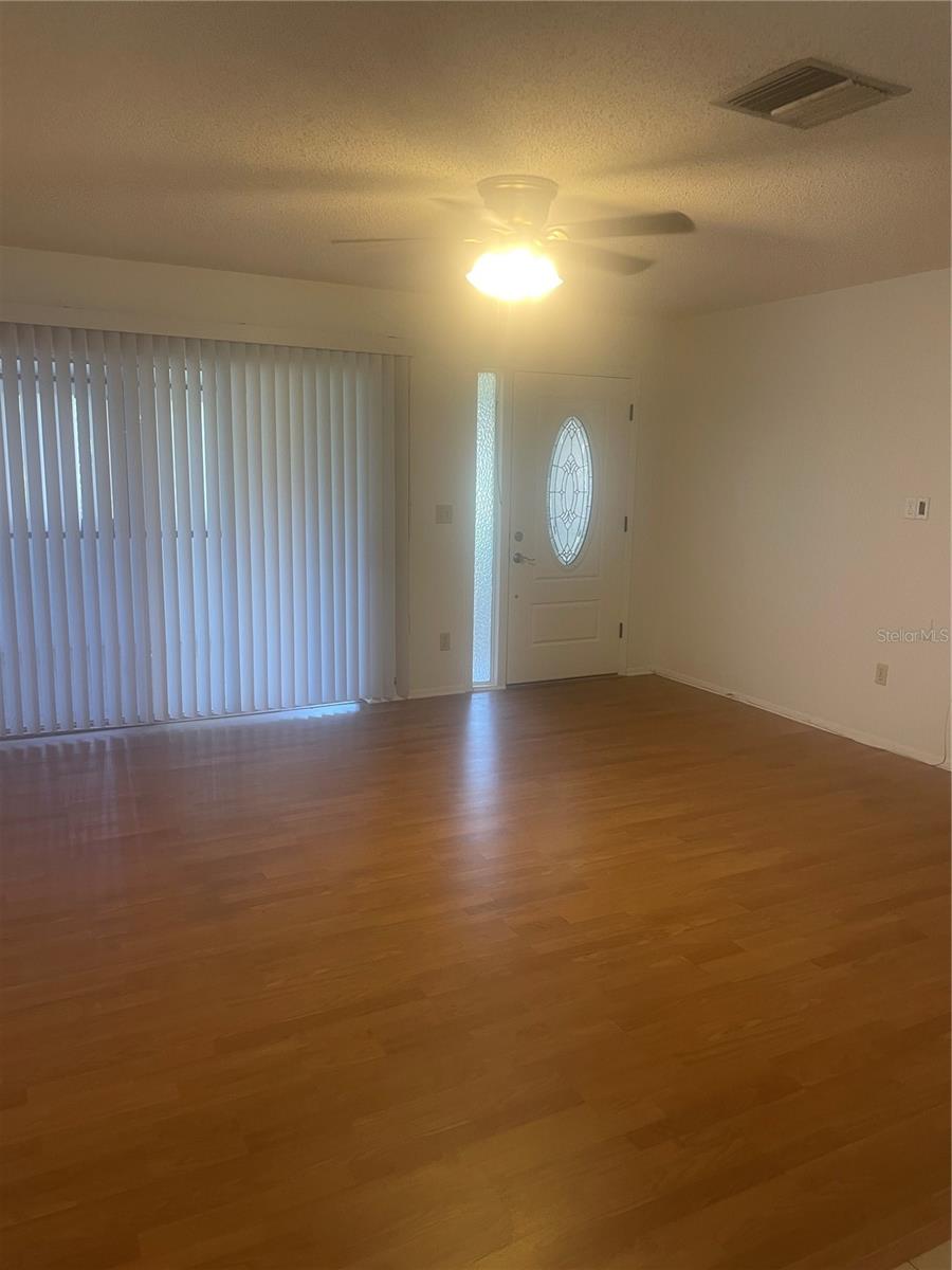 Image 11 of 95 For 2836 Highlands Boulevard A