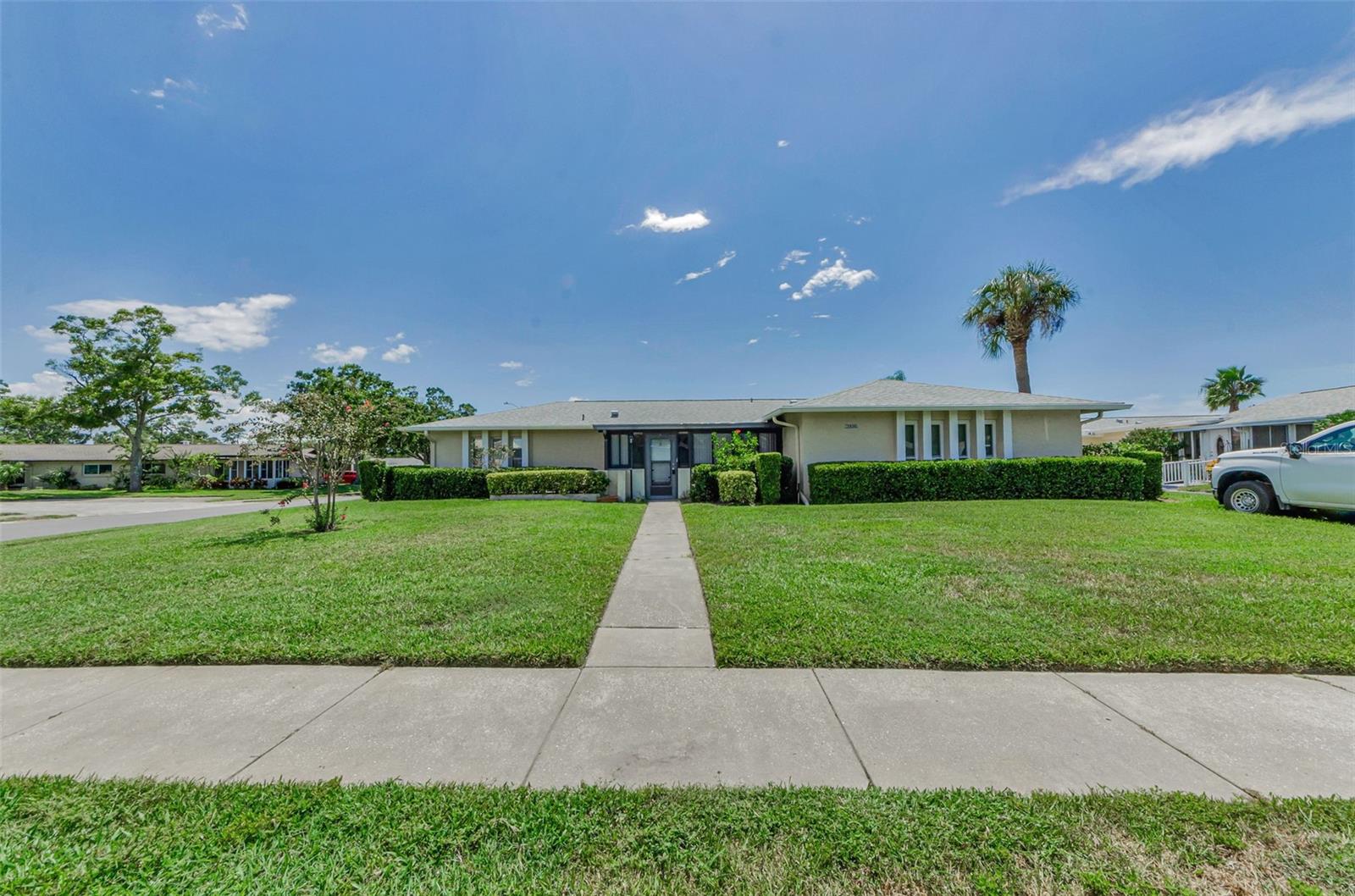 Image 2 of 95 For 2836 Highlands Boulevard A