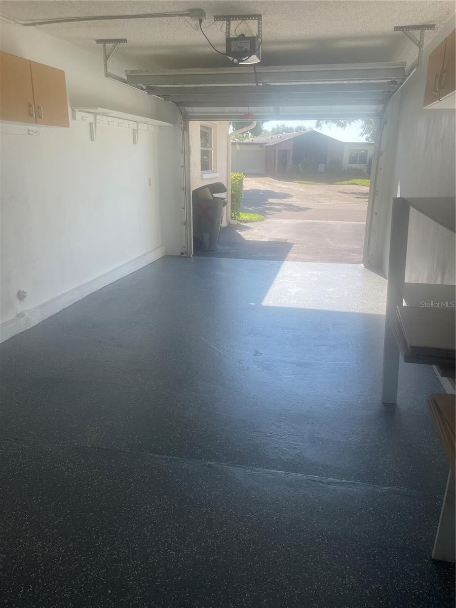 Image 31 of 95 For 2836 Highlands Boulevard A