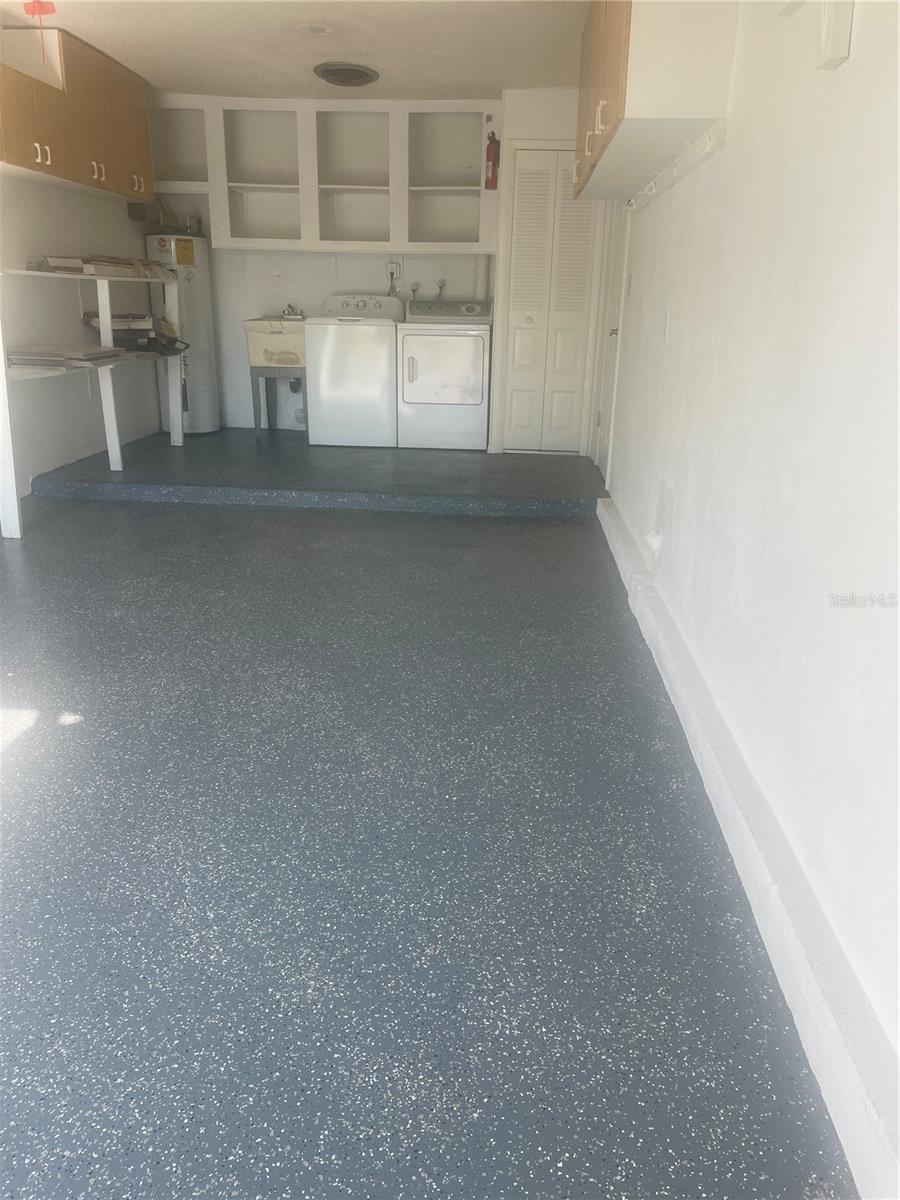 Image 32 of 95 For 2836 Highlands Boulevard A