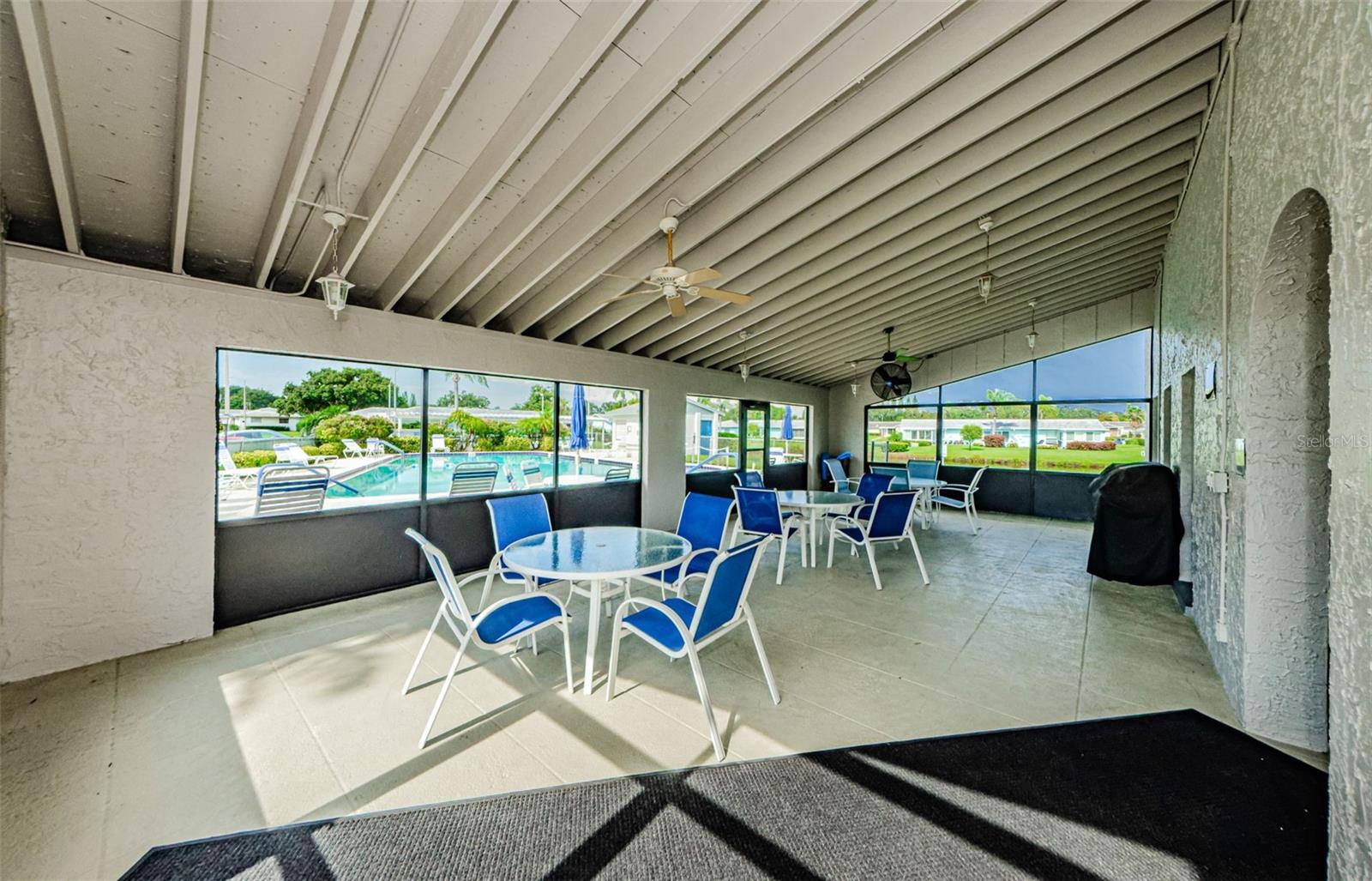 Image 39 of 95 For 2836 Highlands Boulevard A