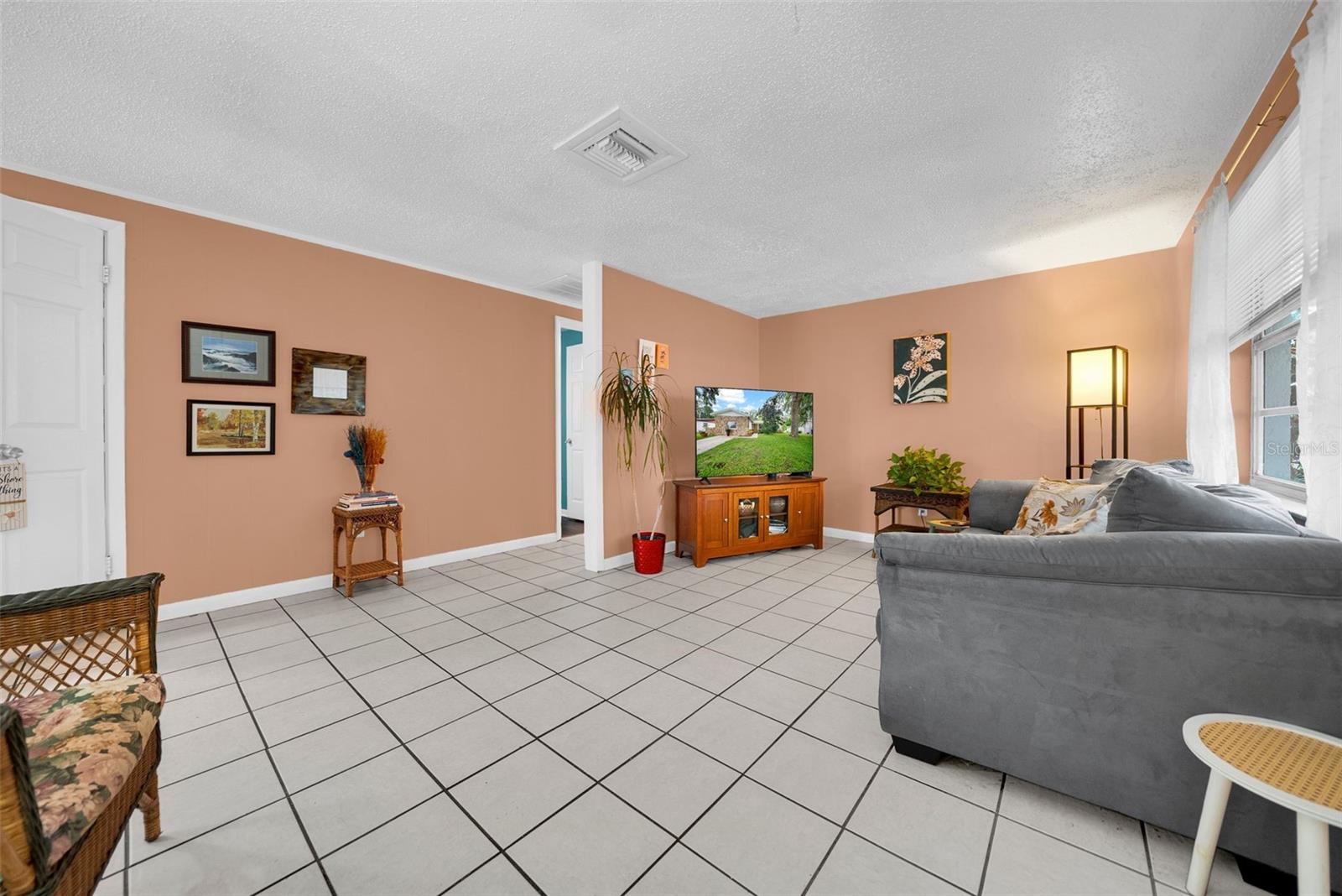 Image 8 of 40 For 5638 146th Terrace N