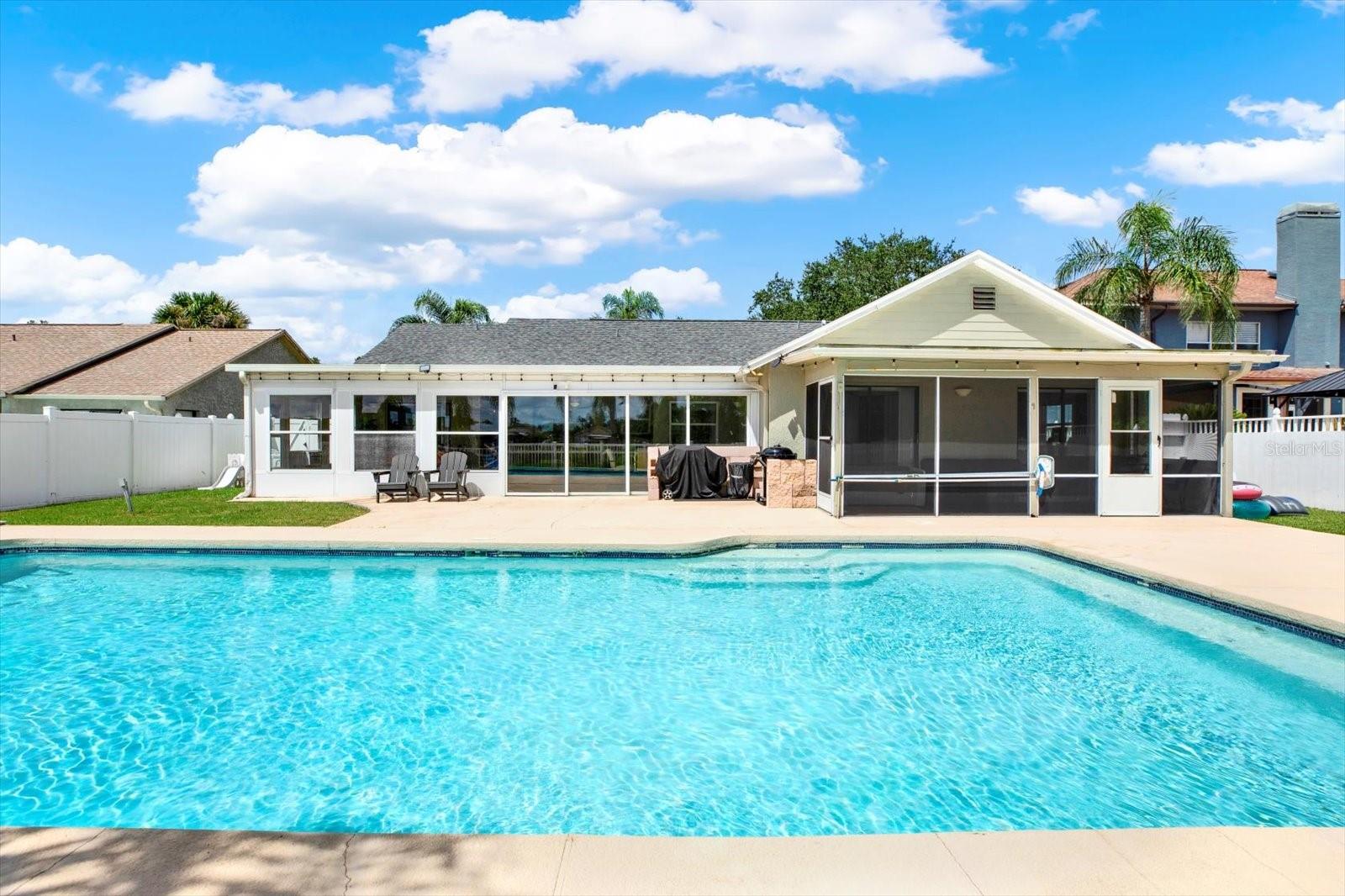 Image 11 of 55 For 10406 Crestfield Drive