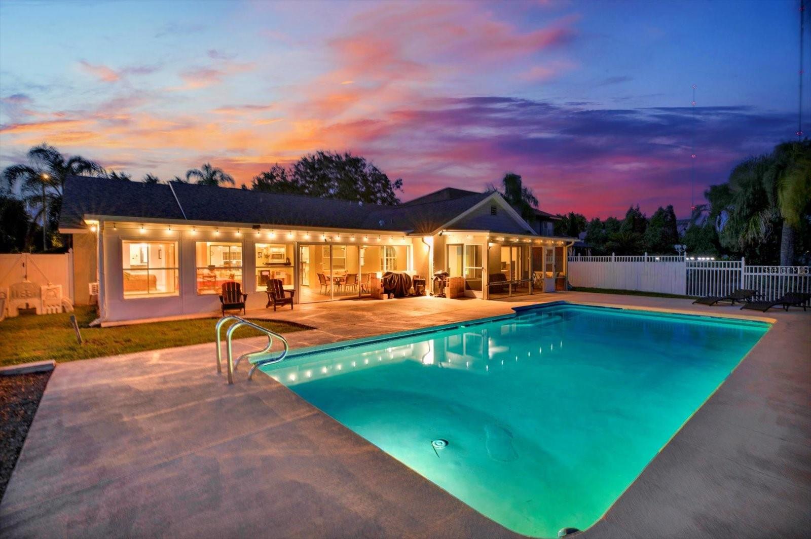 Image 3 of 55 For 10406 Crestfield Drive