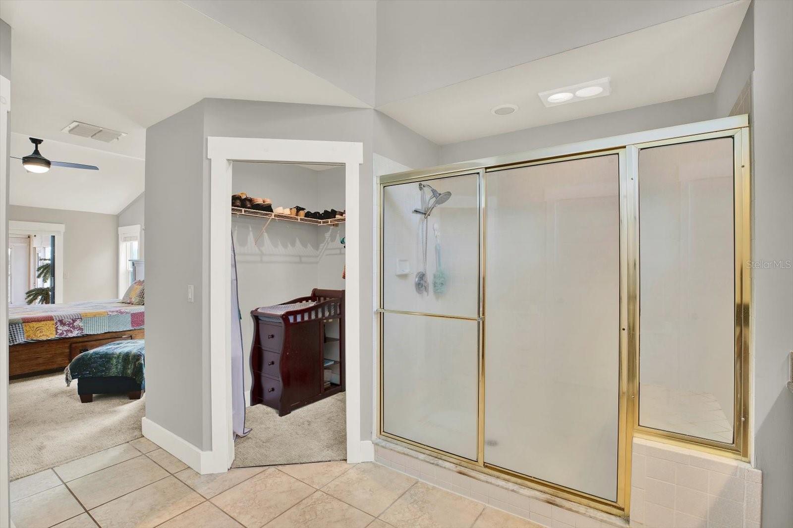 Image 31 of 55 For 10406 Crestfield Drive