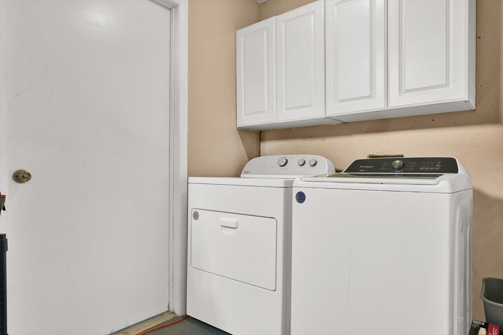 Image 43 of 55 For 10406 Crestfield Drive