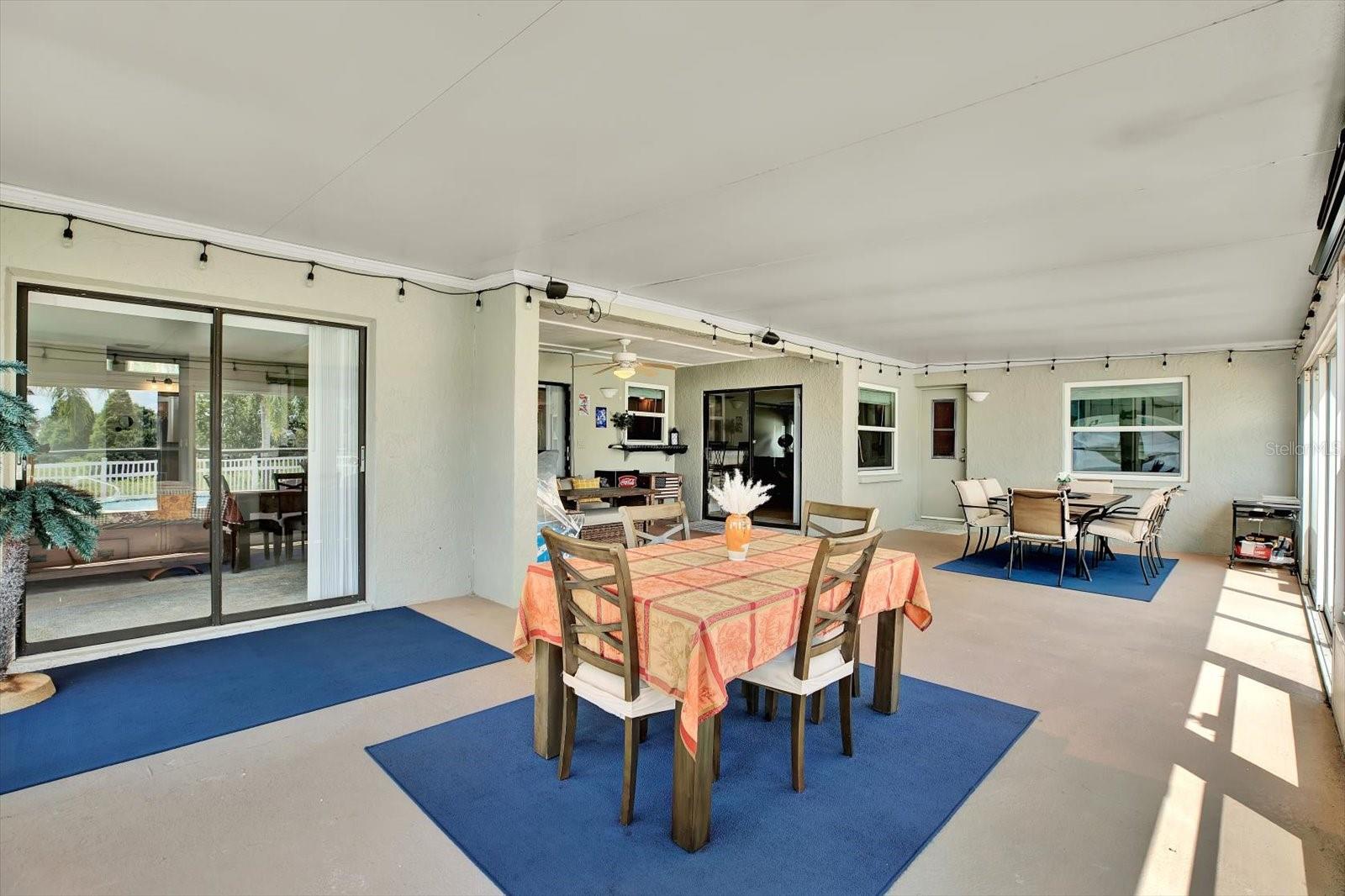 Image 5 of 55 For 10406 Crestfield Drive